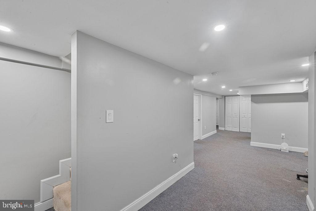 RIVIERA BEACH - Residential