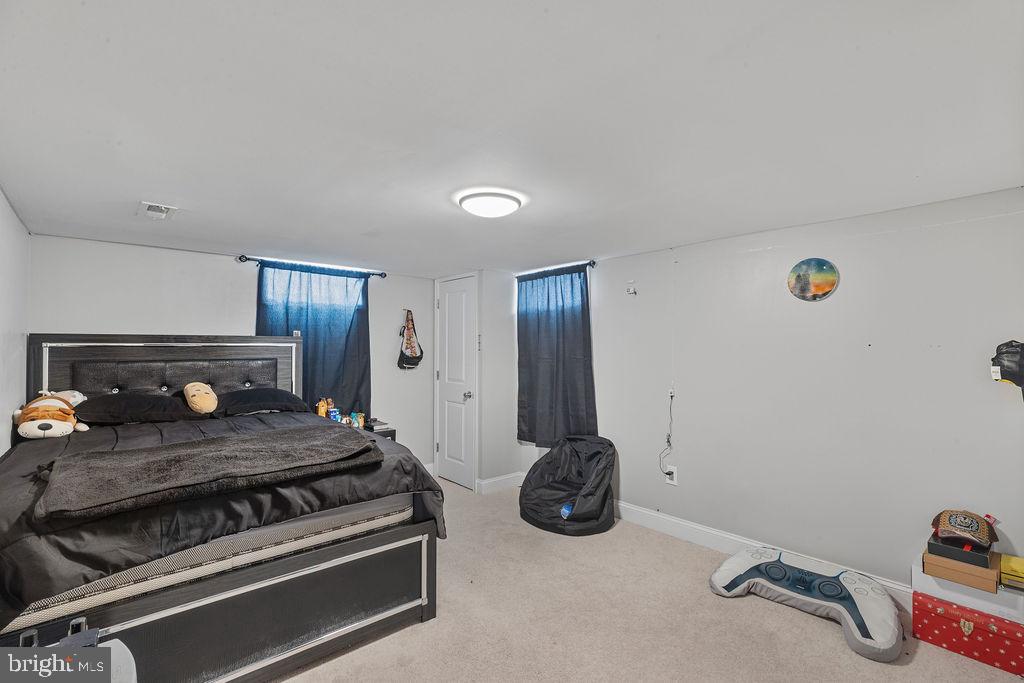 RIVIERA BEACH - Residential