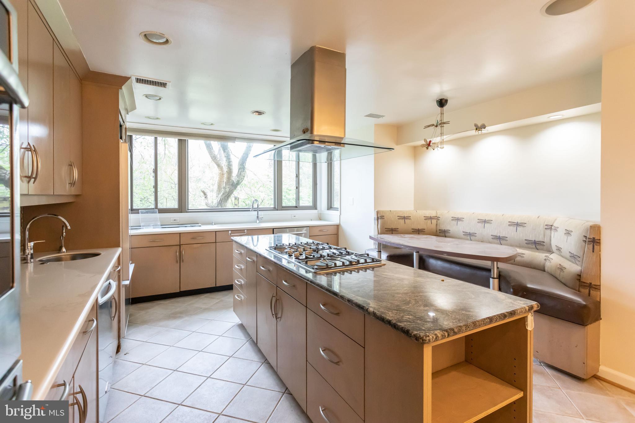 1434 KIRBY ROAD