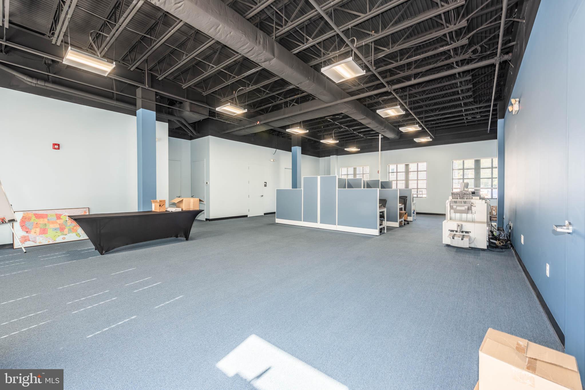 2421 MOUNTAIN ROAD