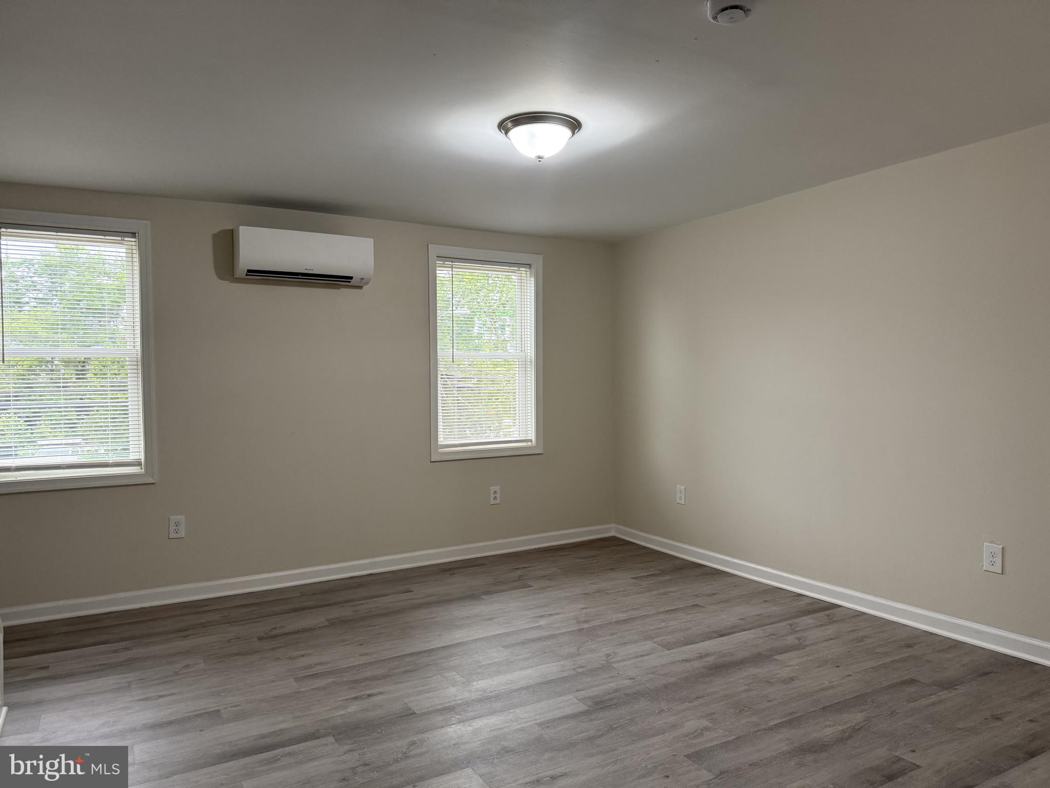 105 HICKMAN ROAD