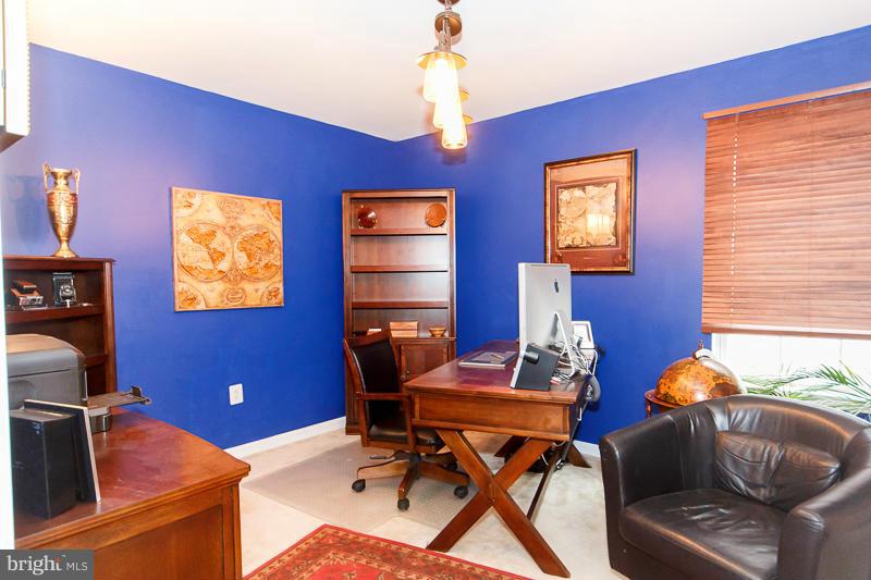 EAGLES POINTE - Residential Lease