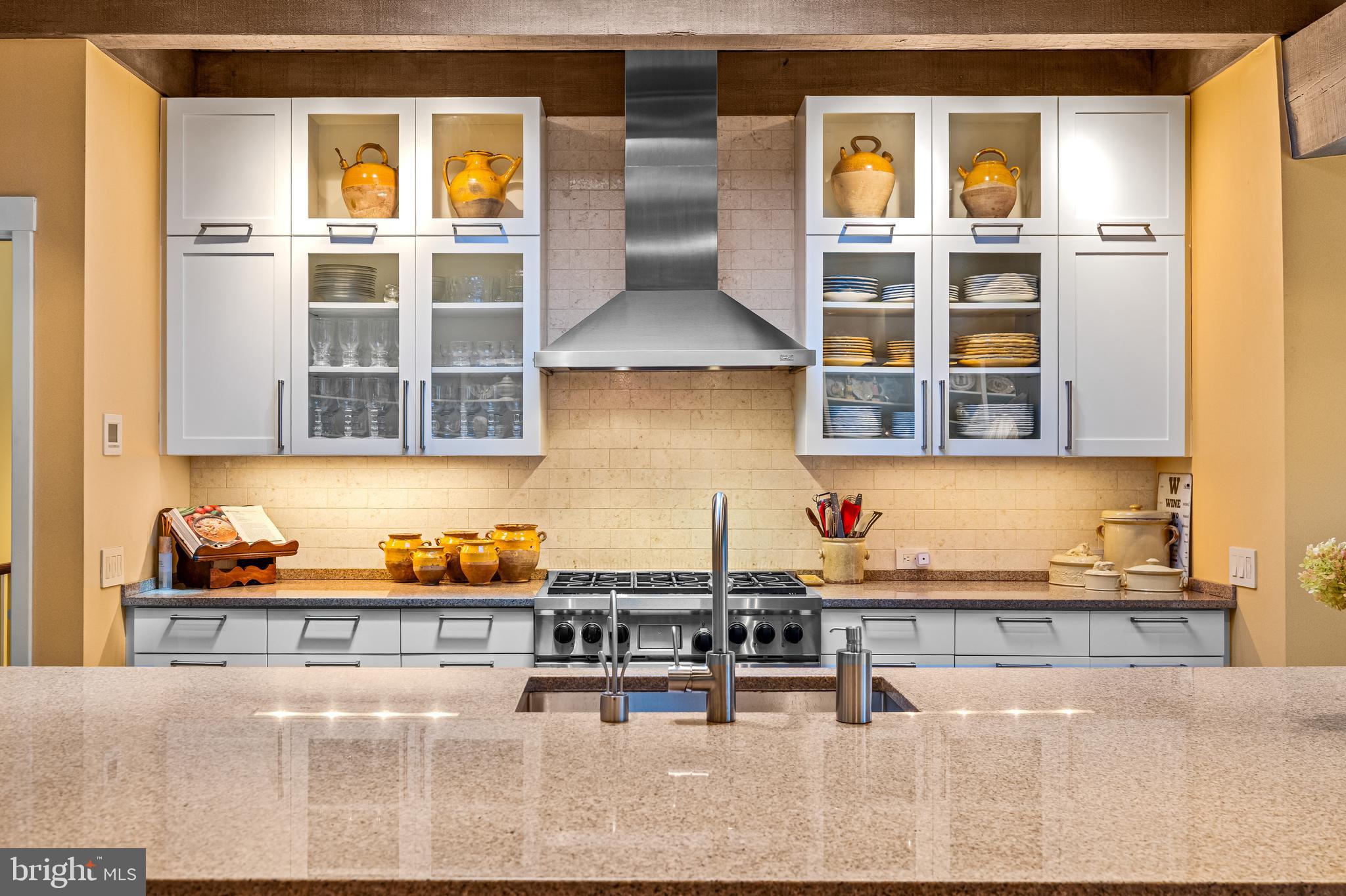 ROCKLAND - Residential