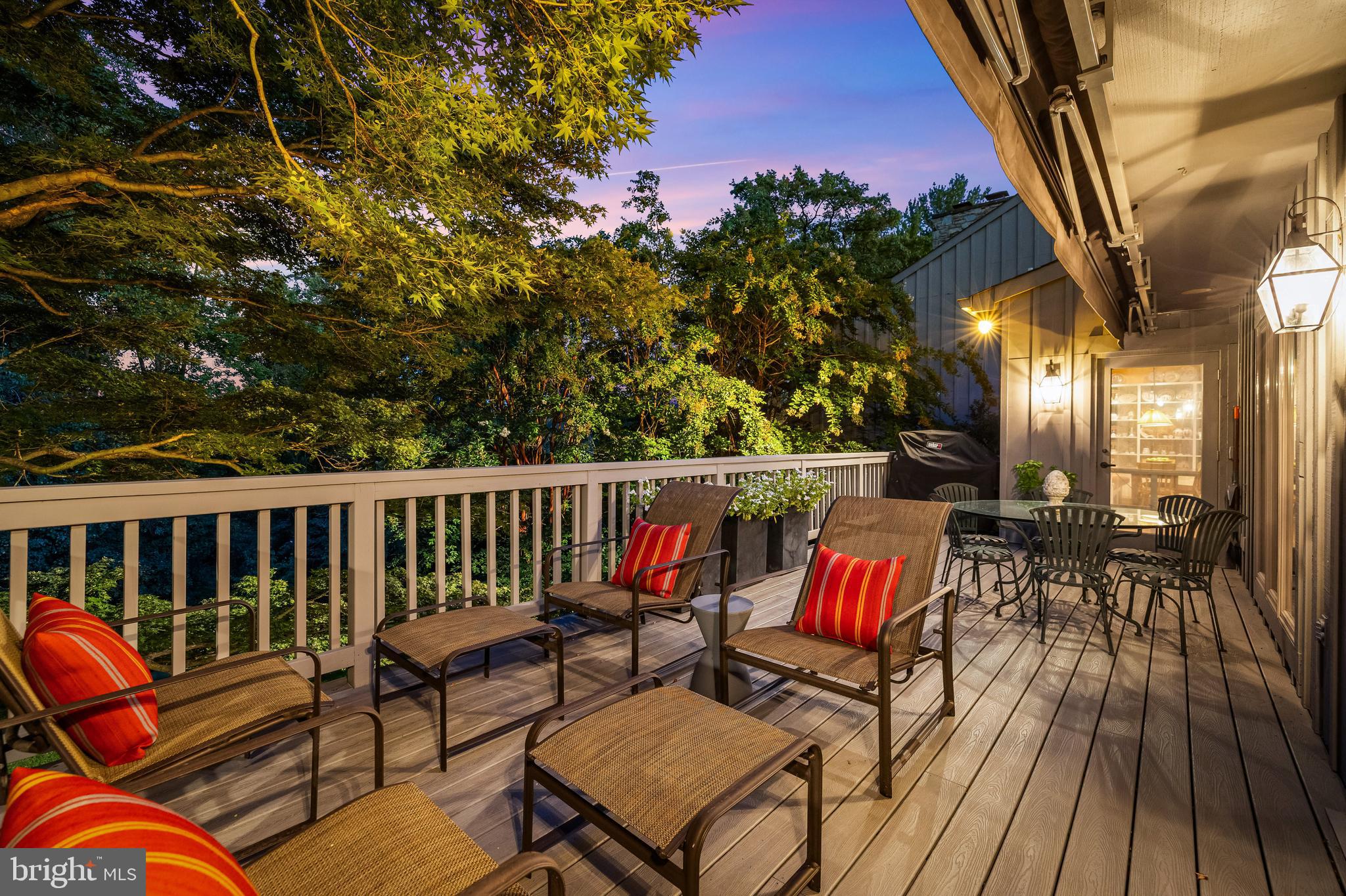 ROCKLAND - Residential