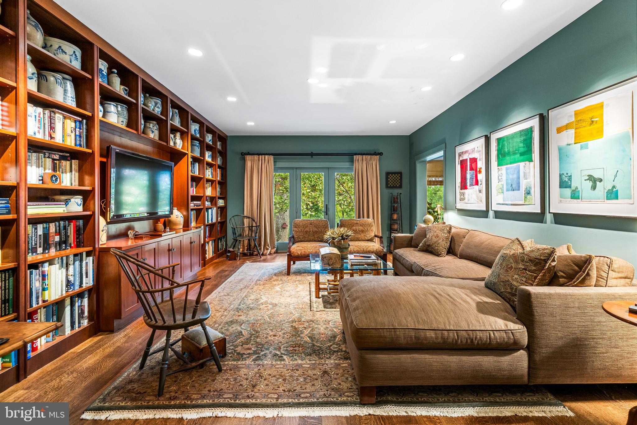 ROCKLAND - Residential