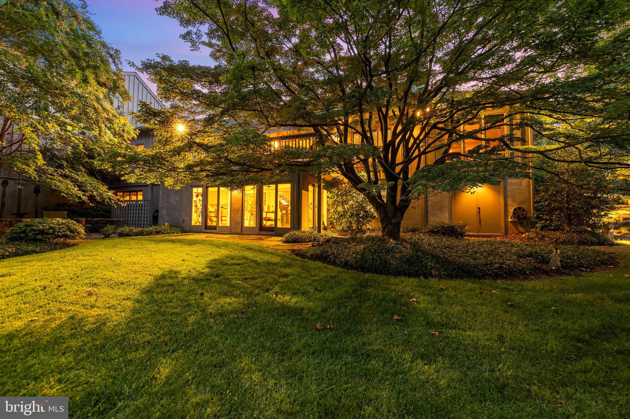 ROCKLAND - Residential