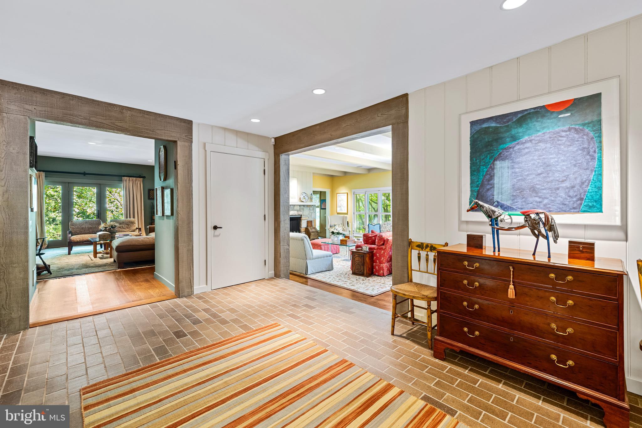 ROCKLAND - Residential