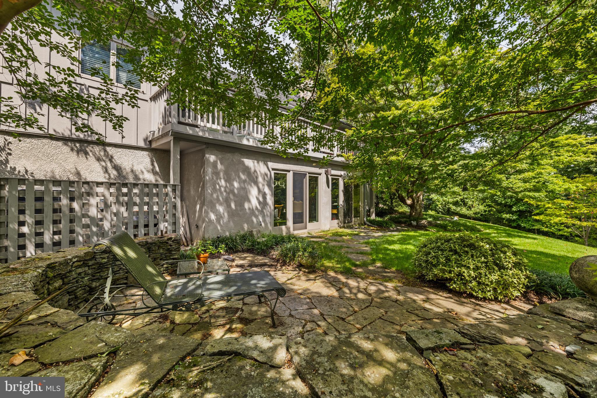 ROCKLAND - Residential