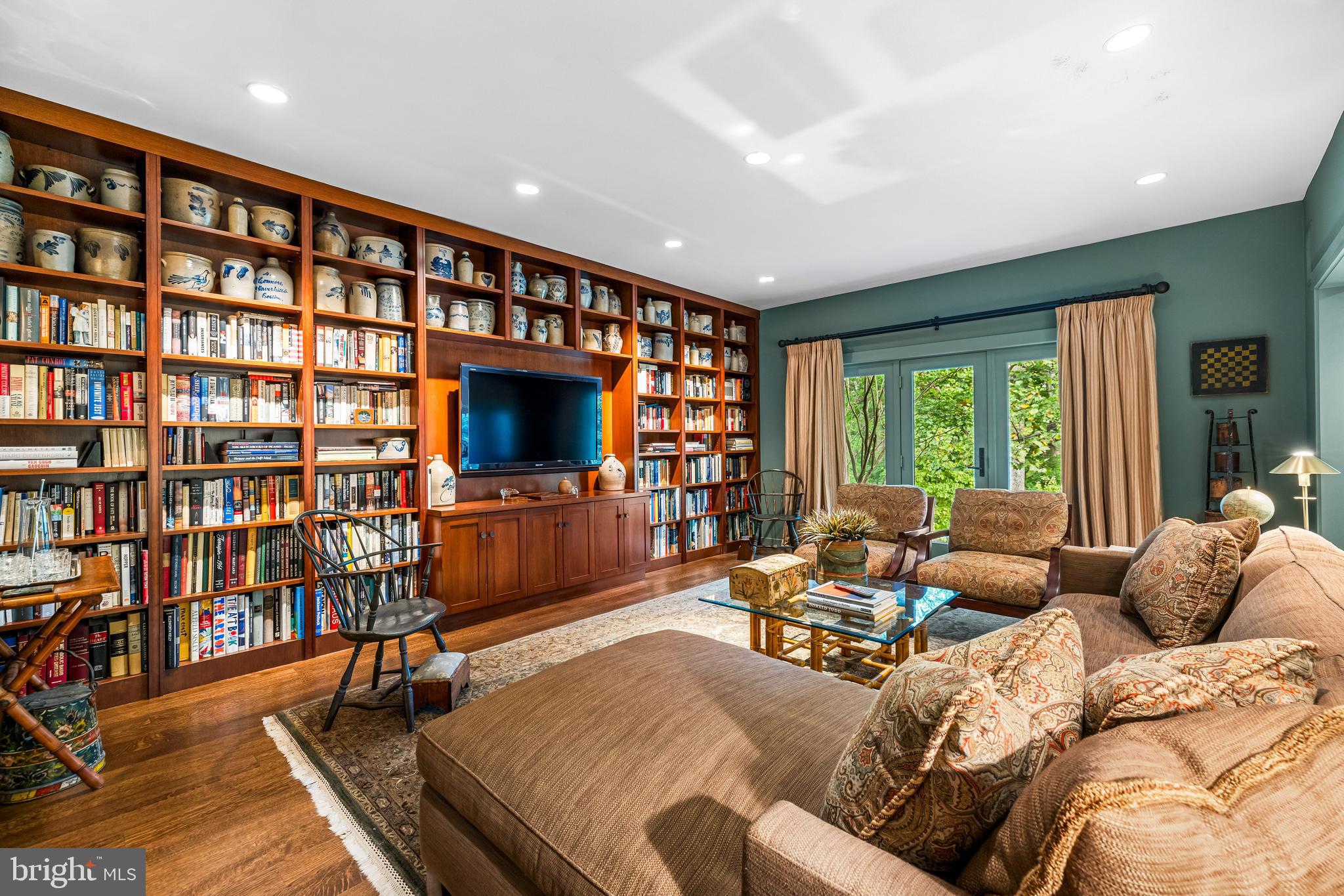 ROCKLAND - Residential