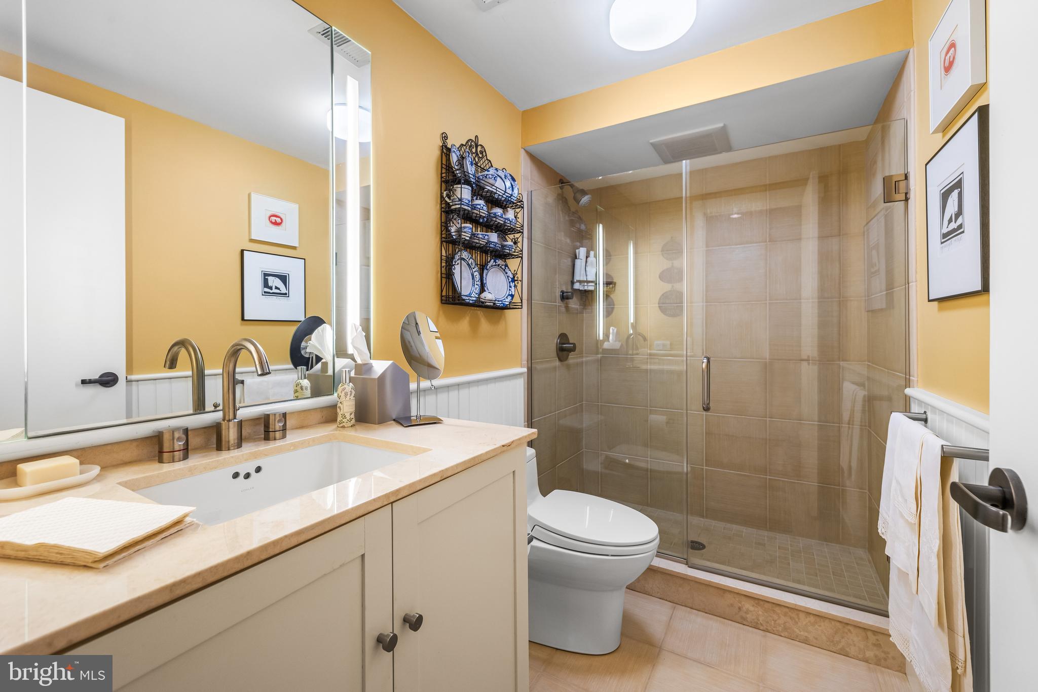 ROCKLAND - Residential