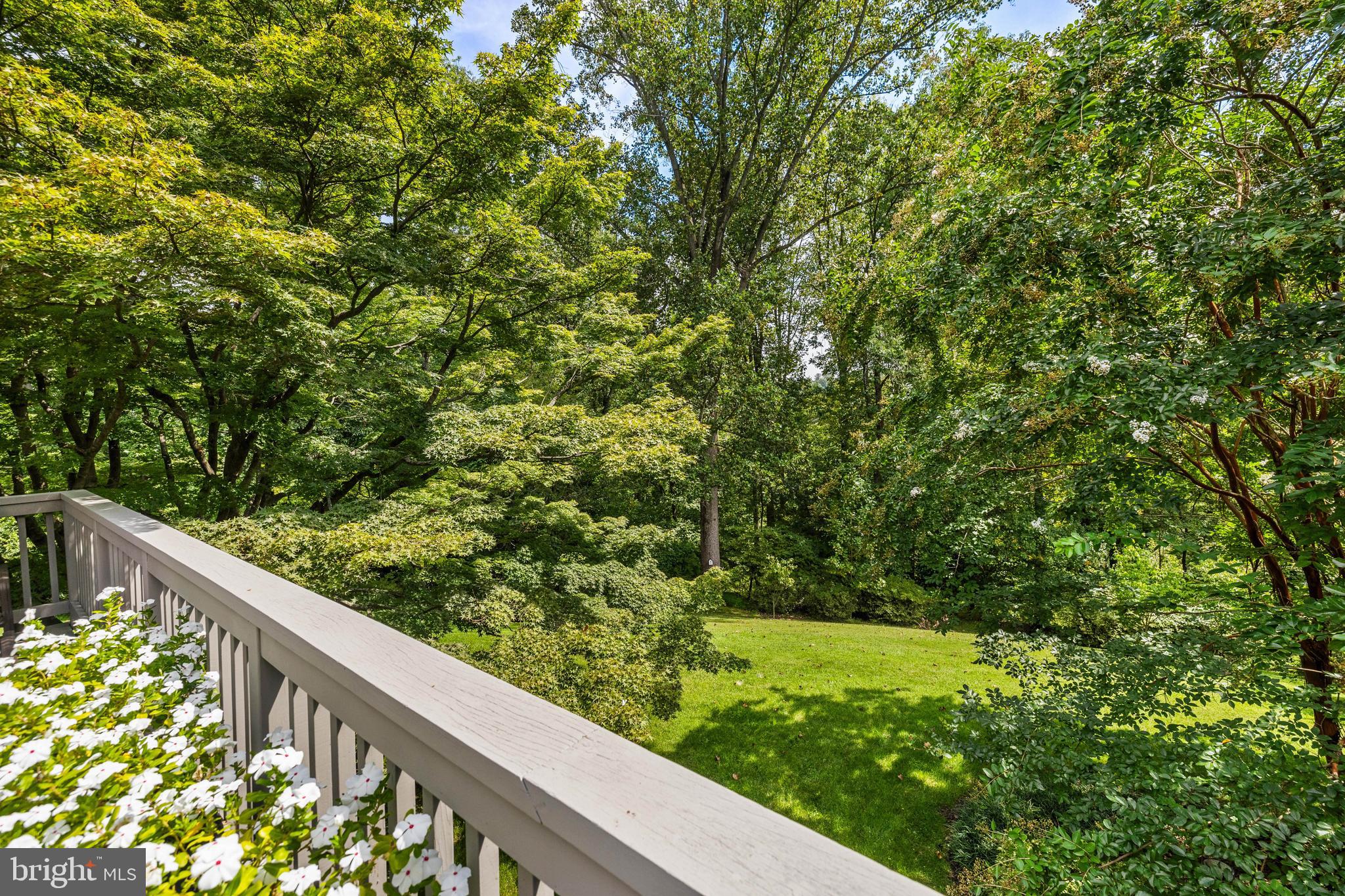 ROCKLAND - Residential