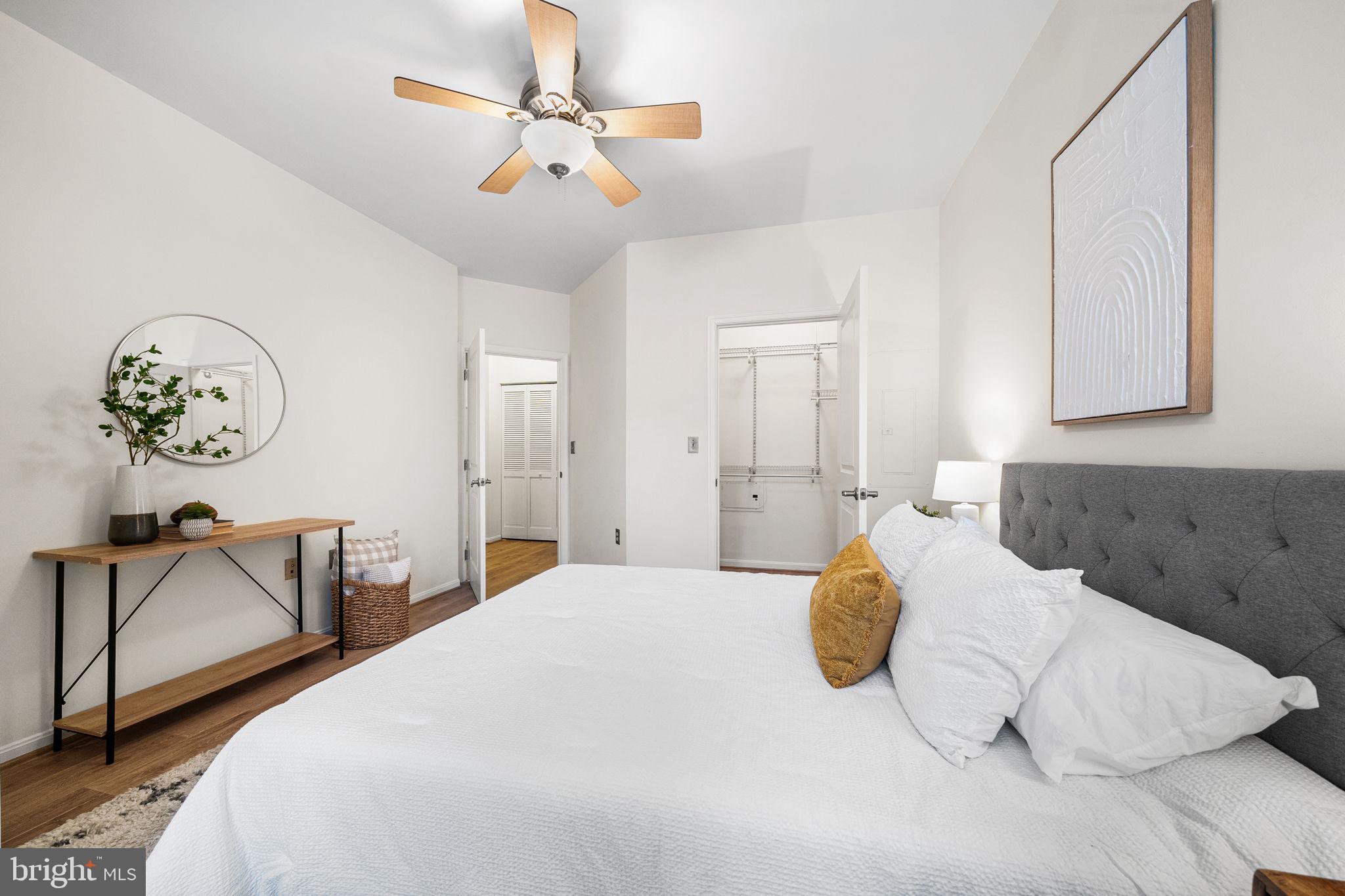 HALSTEAD AT THE METRO - Residential