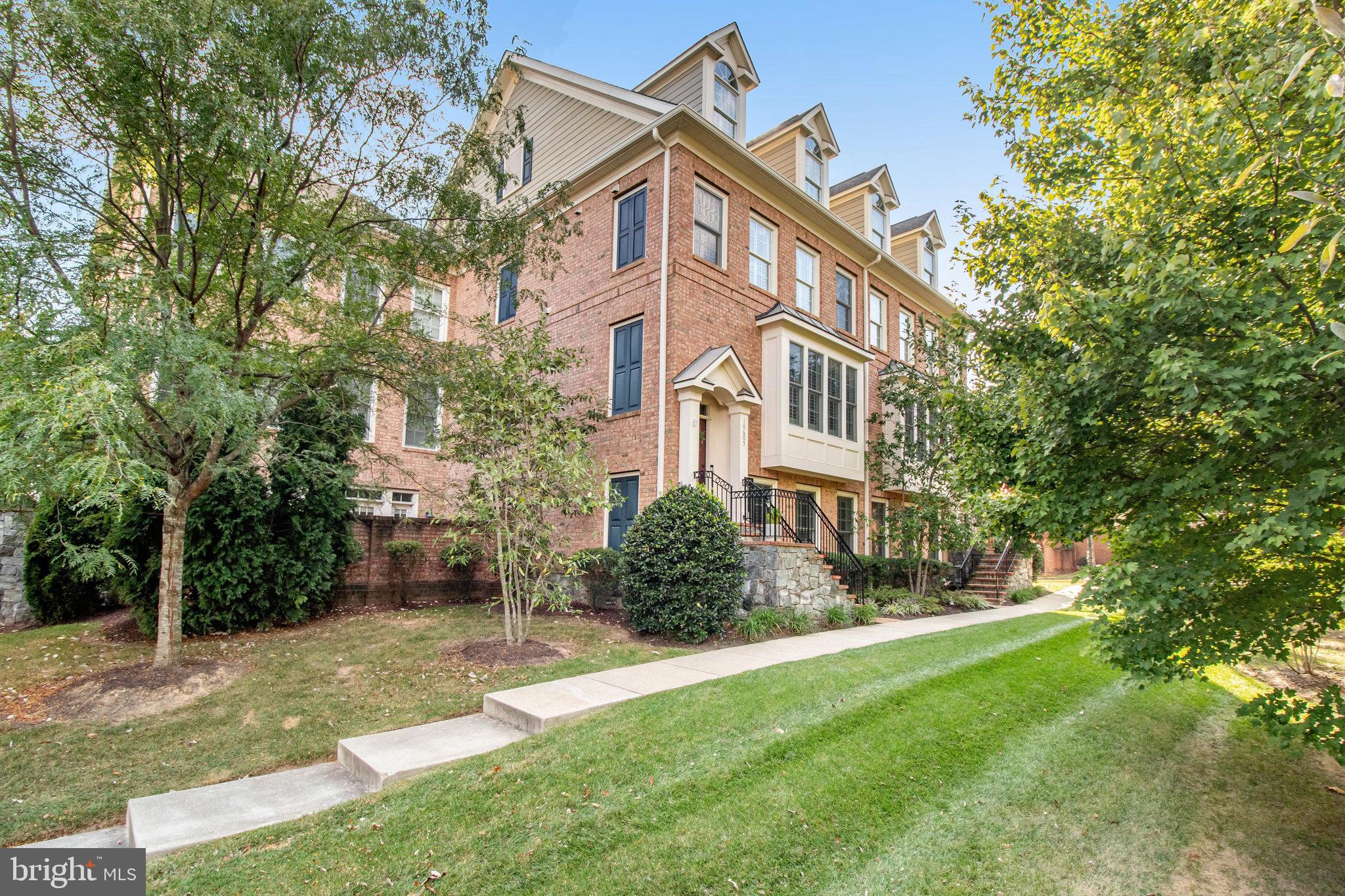 JAGUAR/YORKTOWN - Residential