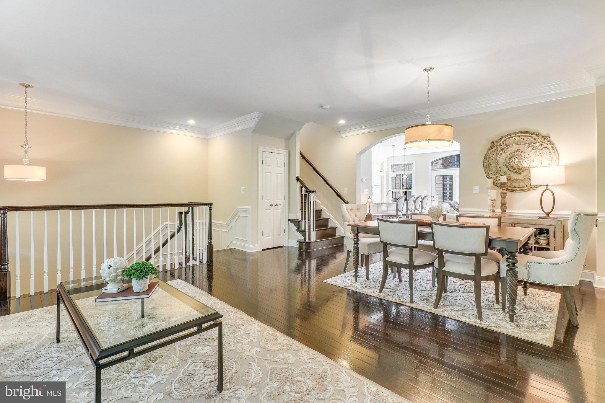 JAGUAR/YORKTOWN - Residential