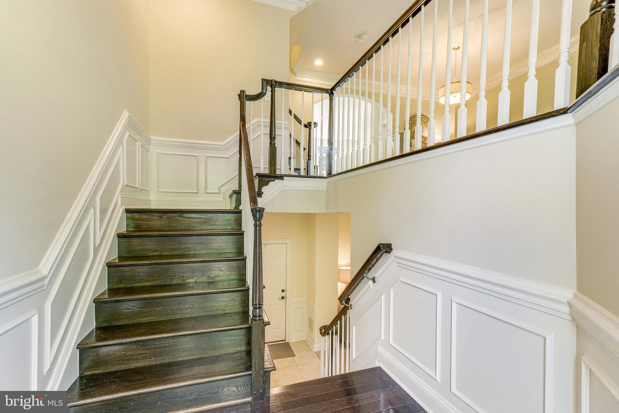 JAGUAR/YORKTOWN - Residential