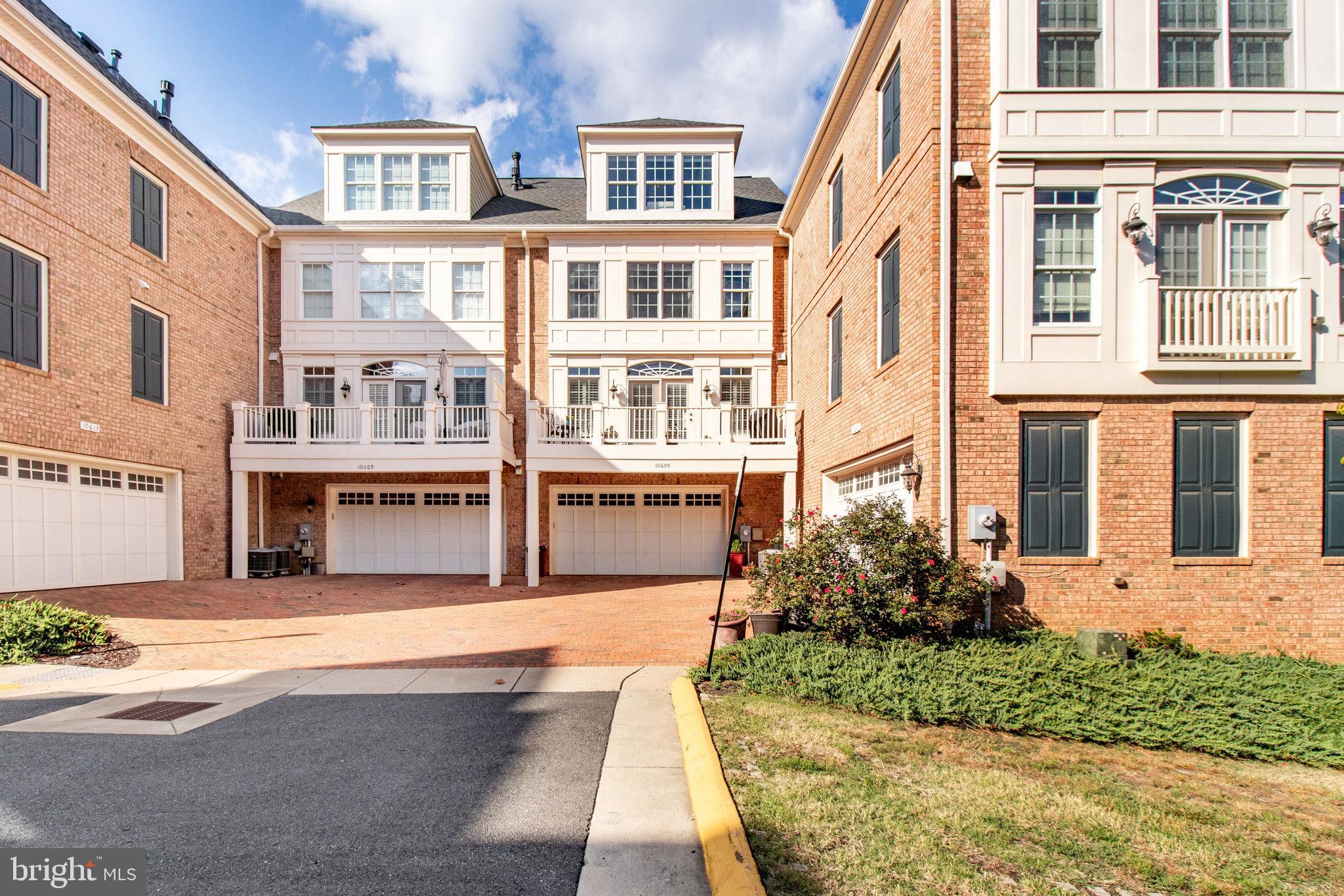 JAGUAR/YORKTOWN - Residential