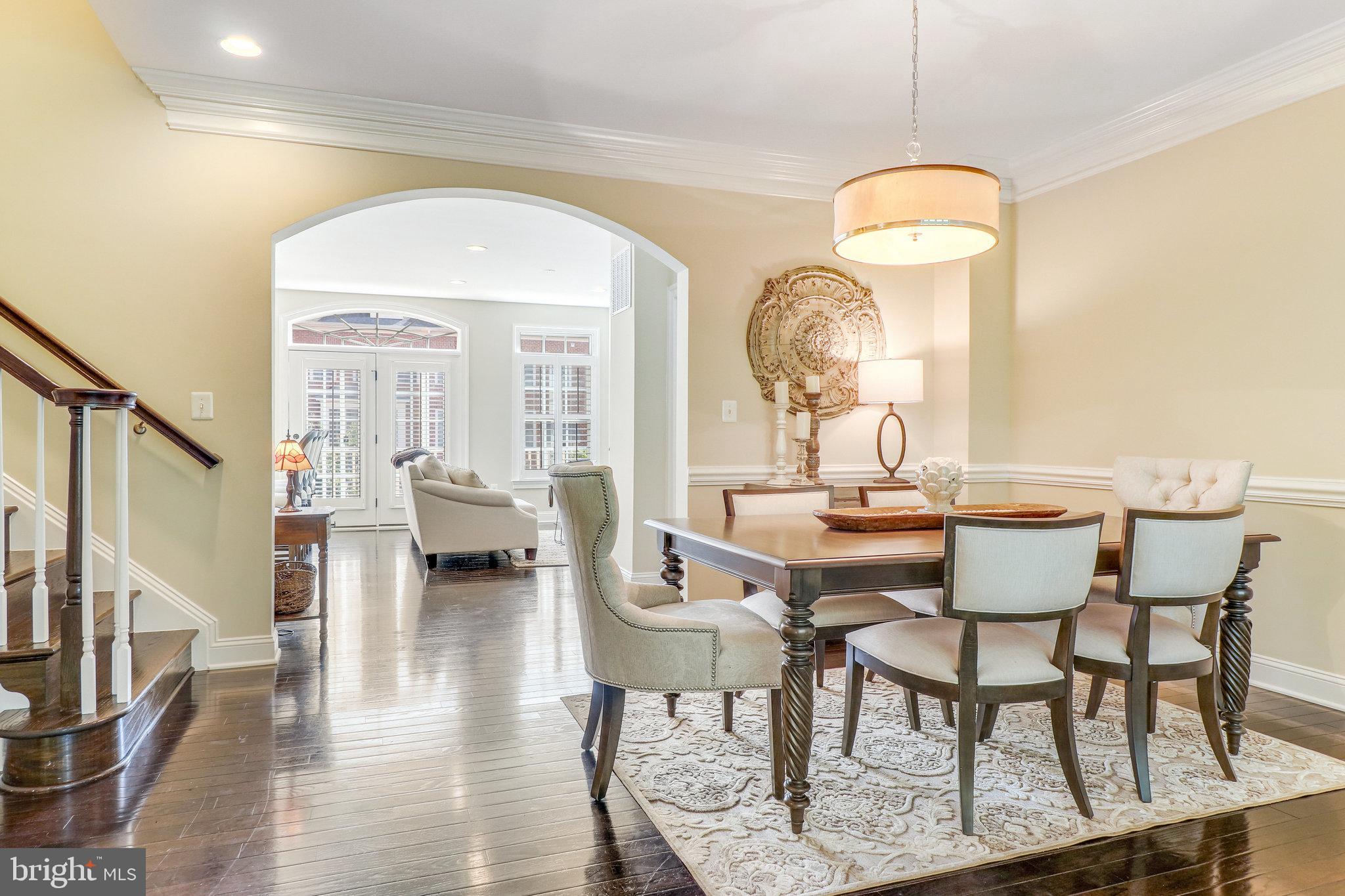 JAGUAR/YORKTOWN - Residential