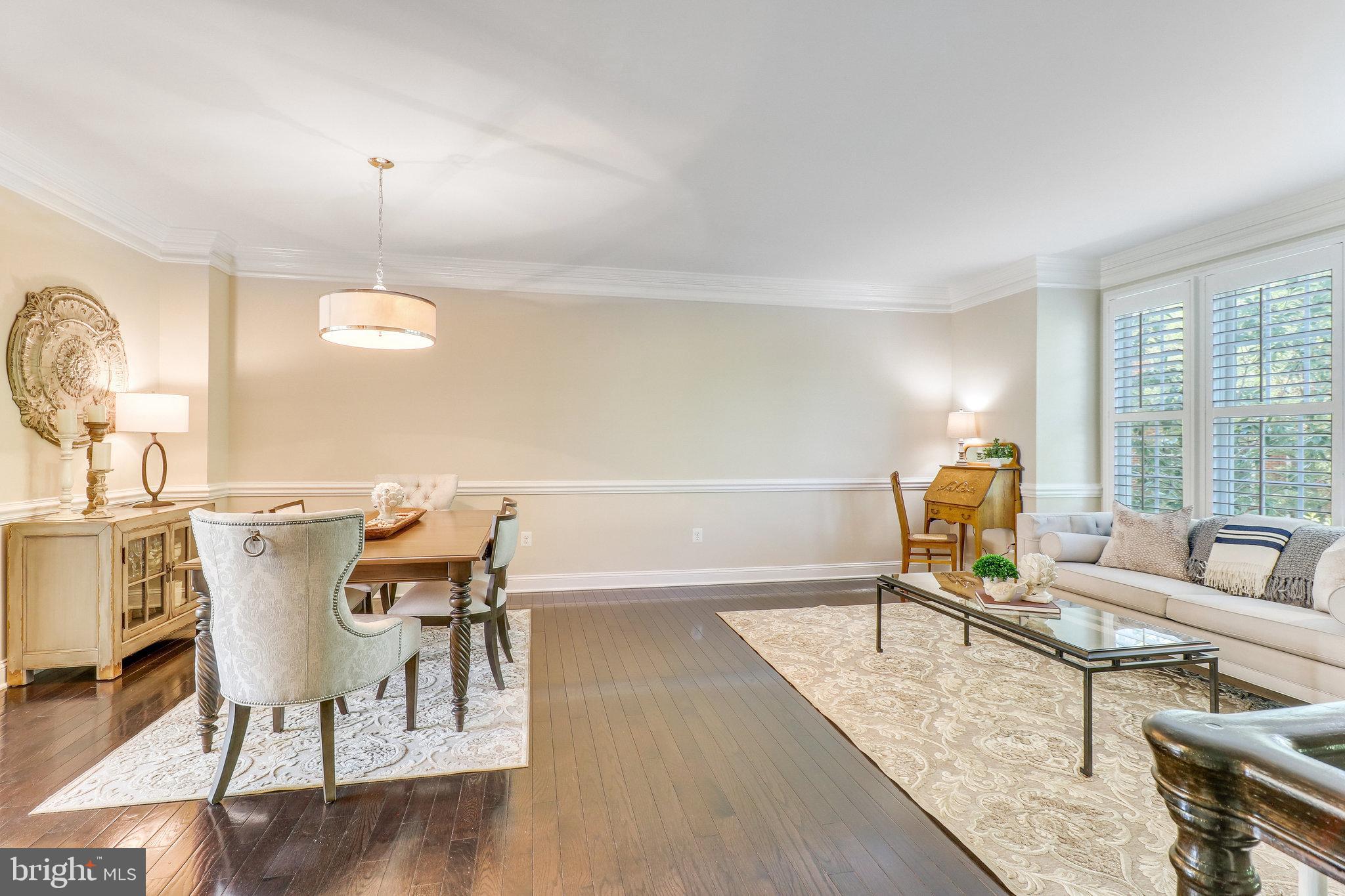 JAGUAR/YORKTOWN - Residential