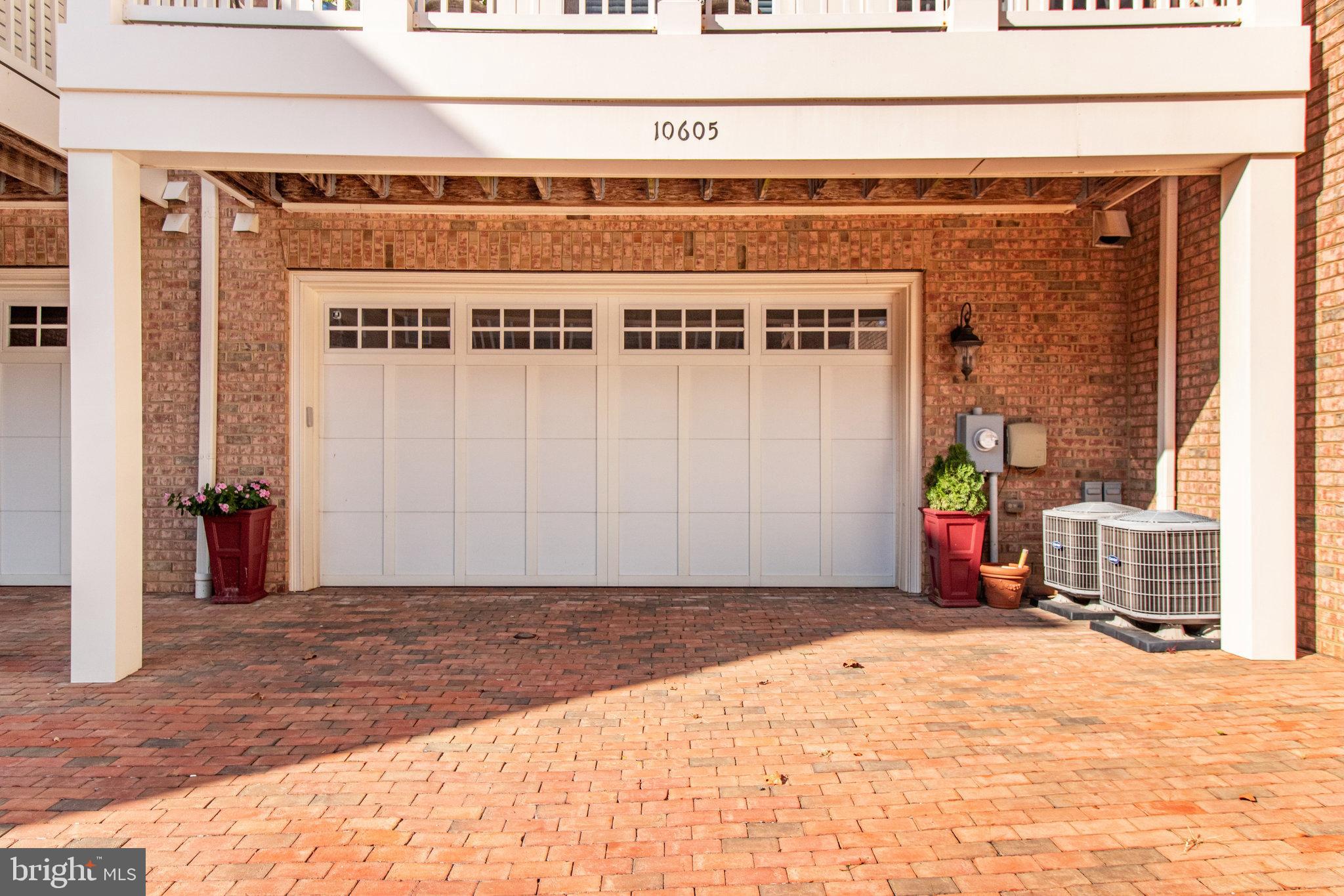 JAGUAR/YORKTOWN - Residential