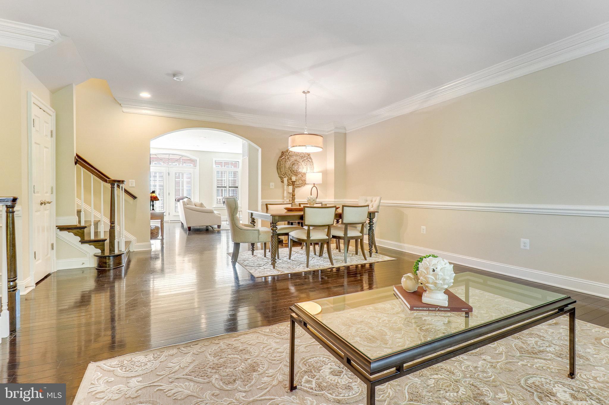 JAGUAR/YORKTOWN - Residential