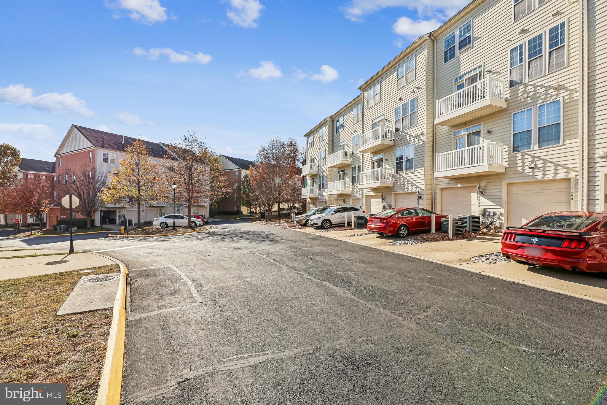 POTOMAC CLUB - Residential