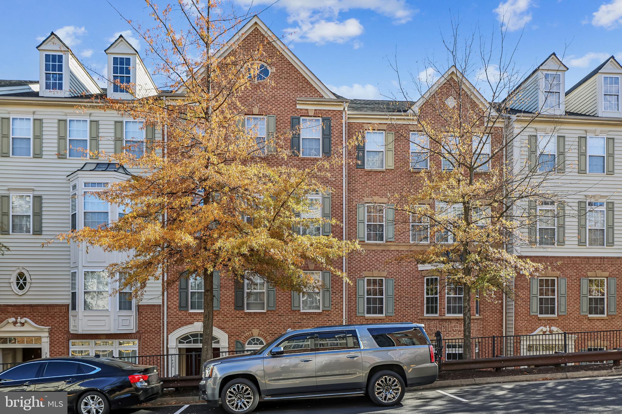 2488 EASTBOURNE DRIVE 313