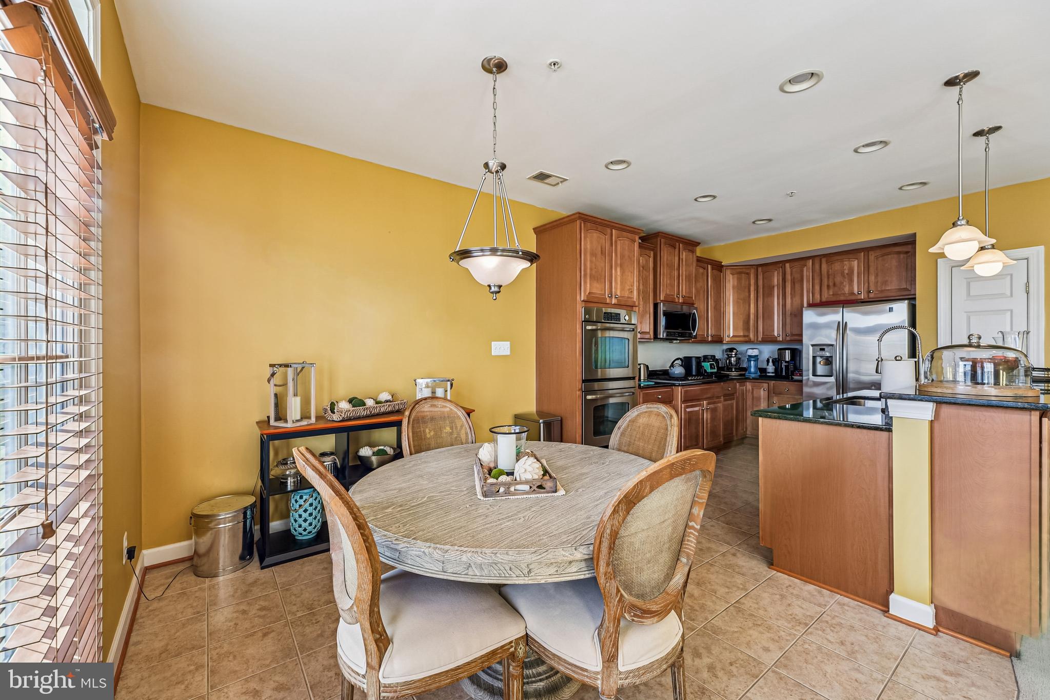 POTOMAC CLUB - Residential