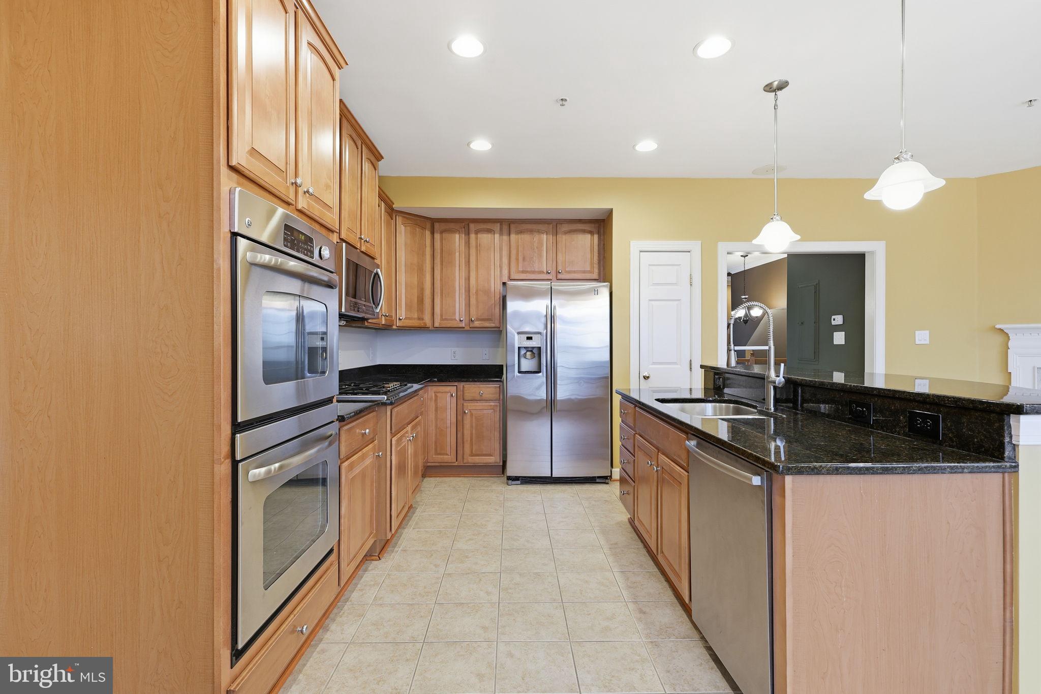 POTOMAC CLUB - Residential