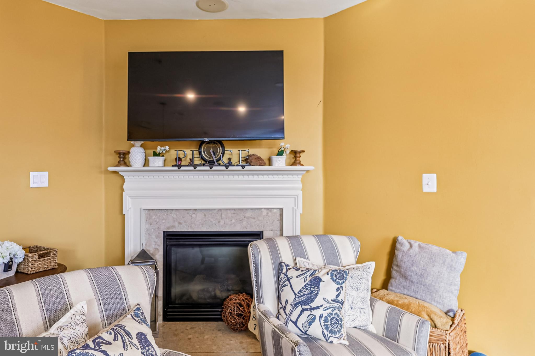 POTOMAC CLUB - Residential