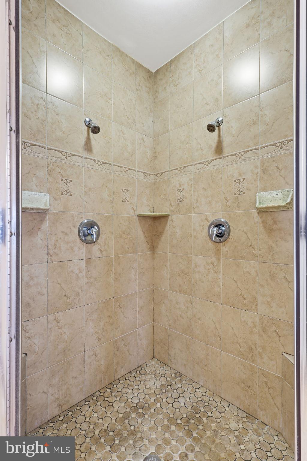 POTOMAC CLUB - Residential