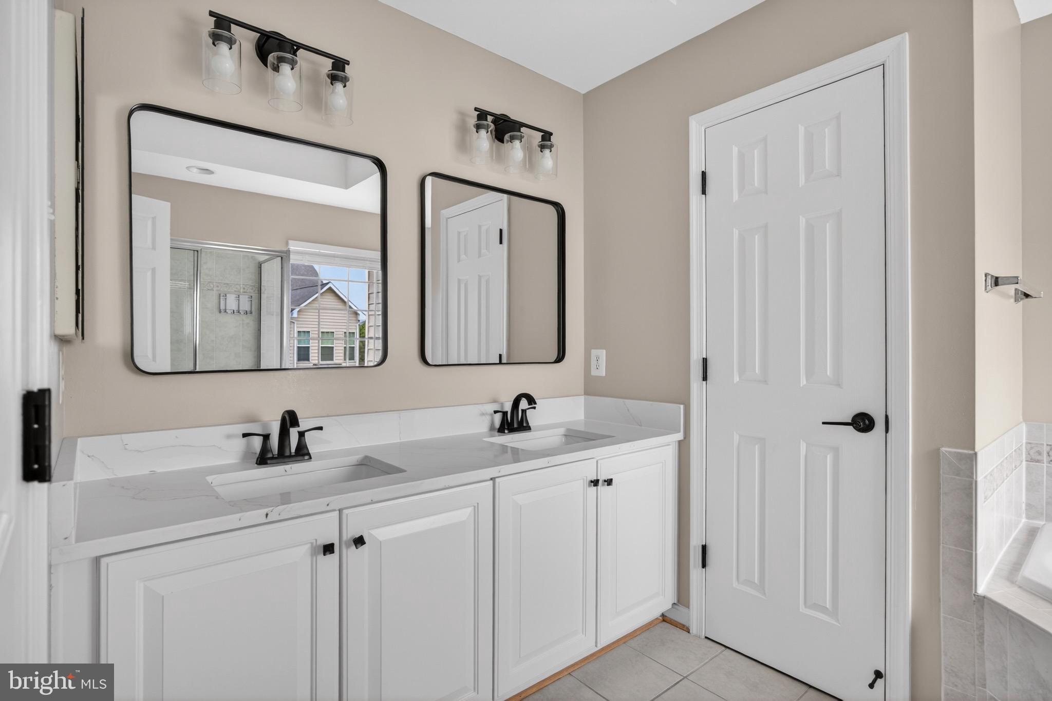 EMERSON - Residential