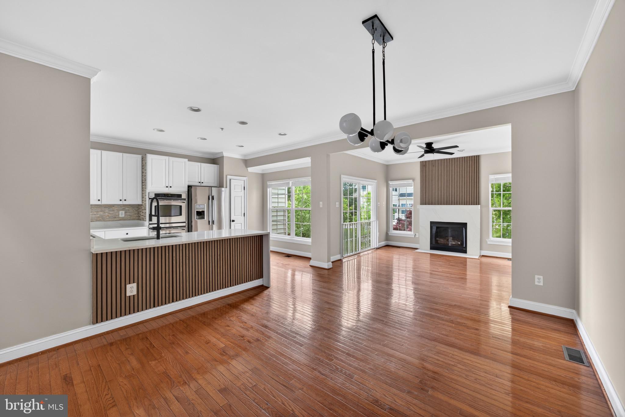 EMERSON - Residential