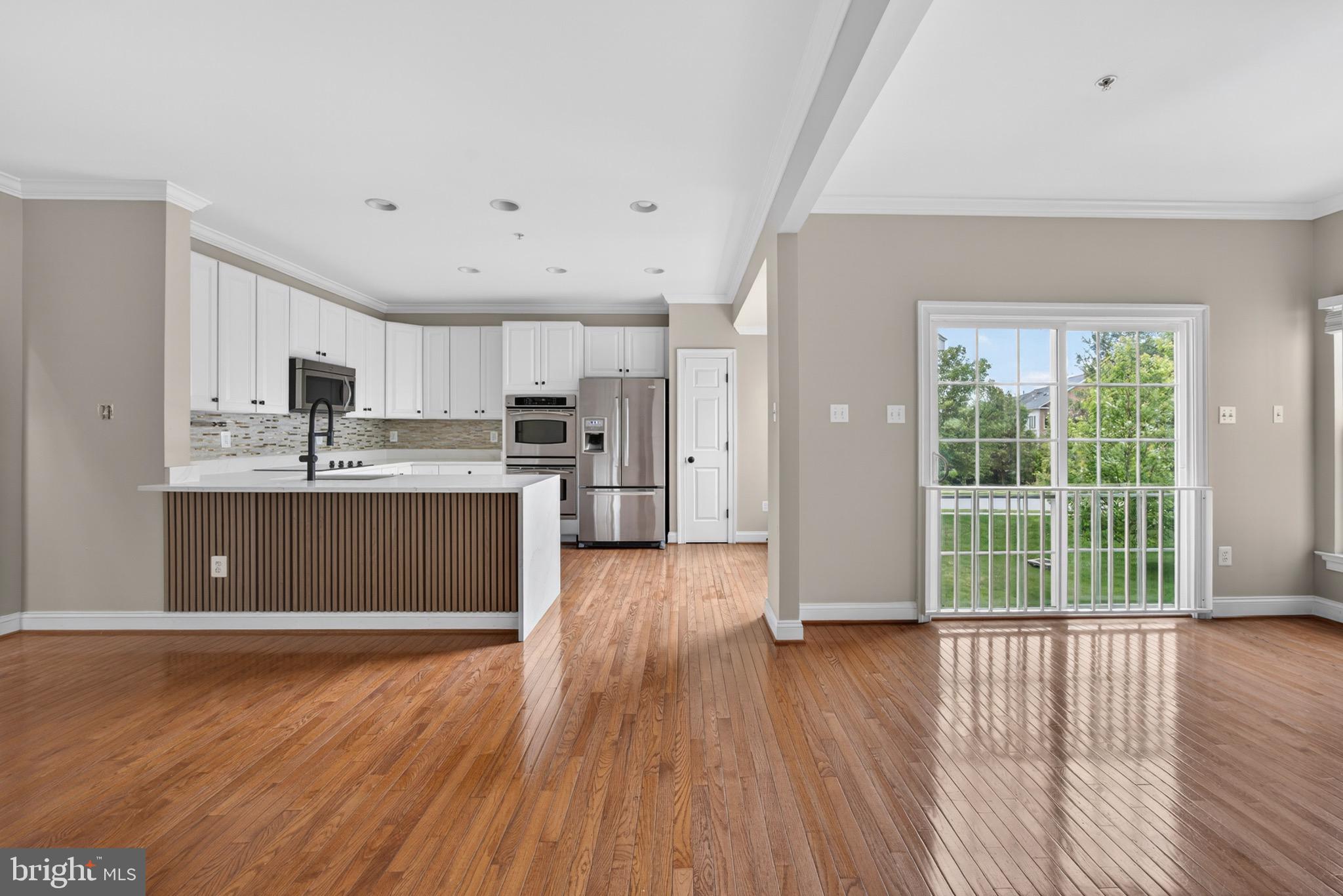 EMERSON - Residential