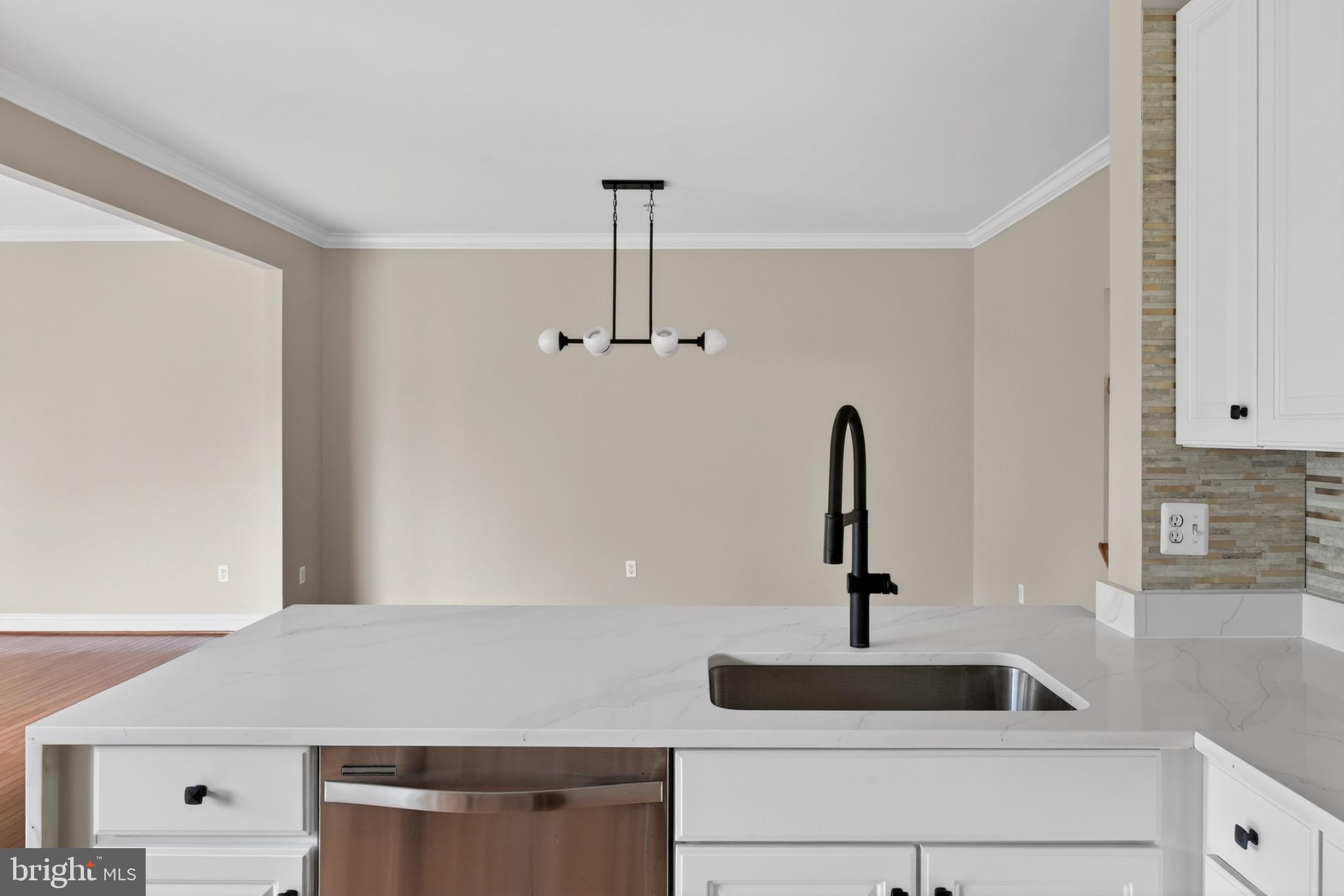 EMERSON - Residential
