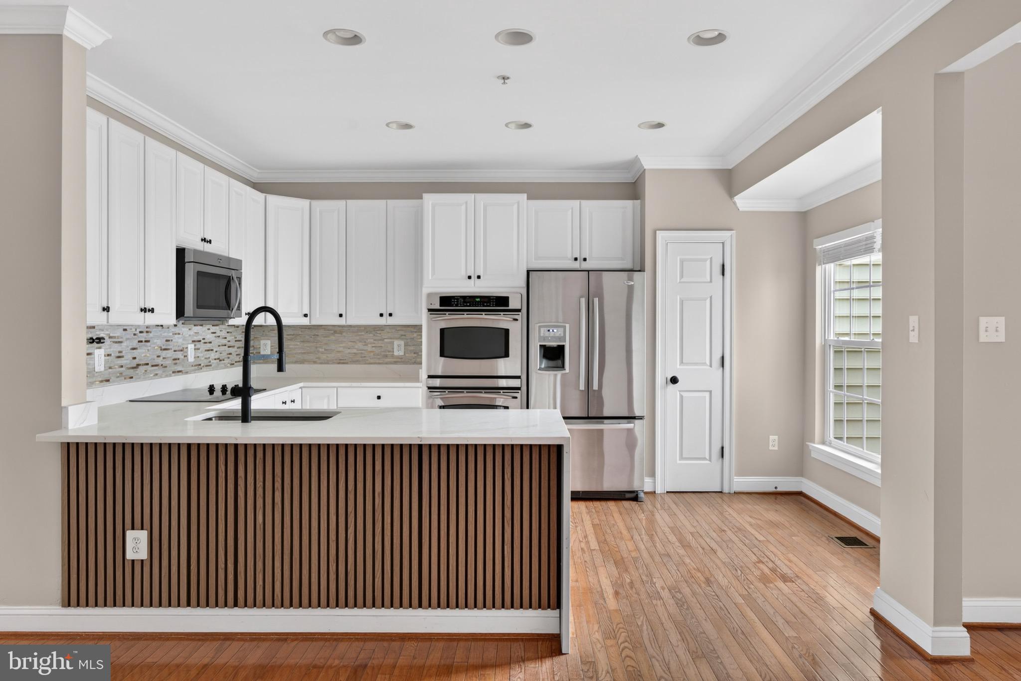 EMERSON - Residential