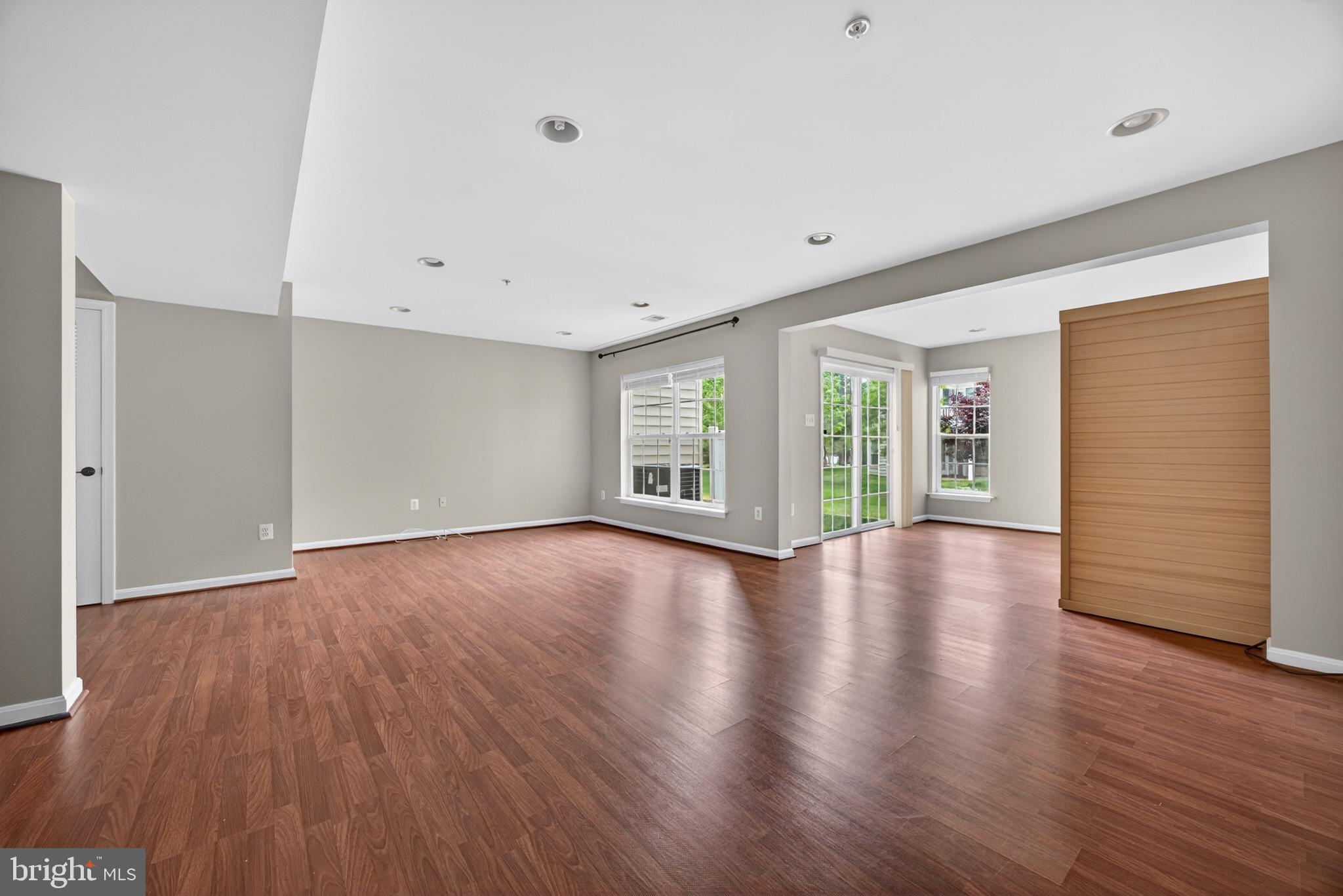 EMERSON - Residential