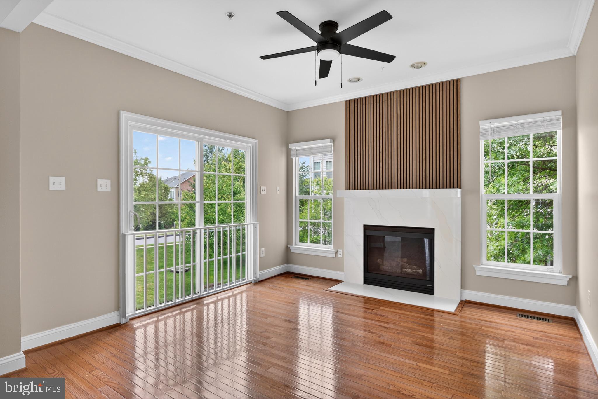 EMERSON - Residential