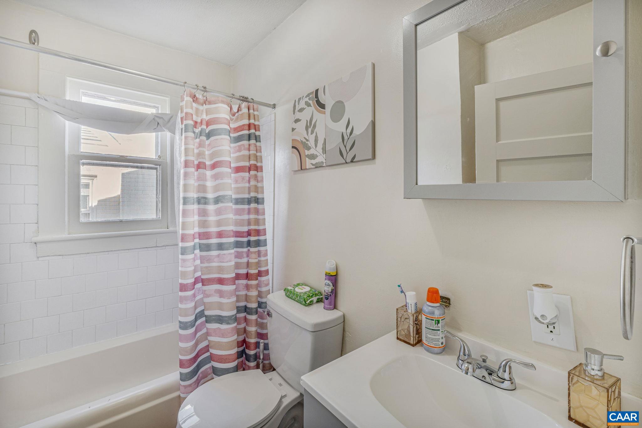 BELMONT - Residential