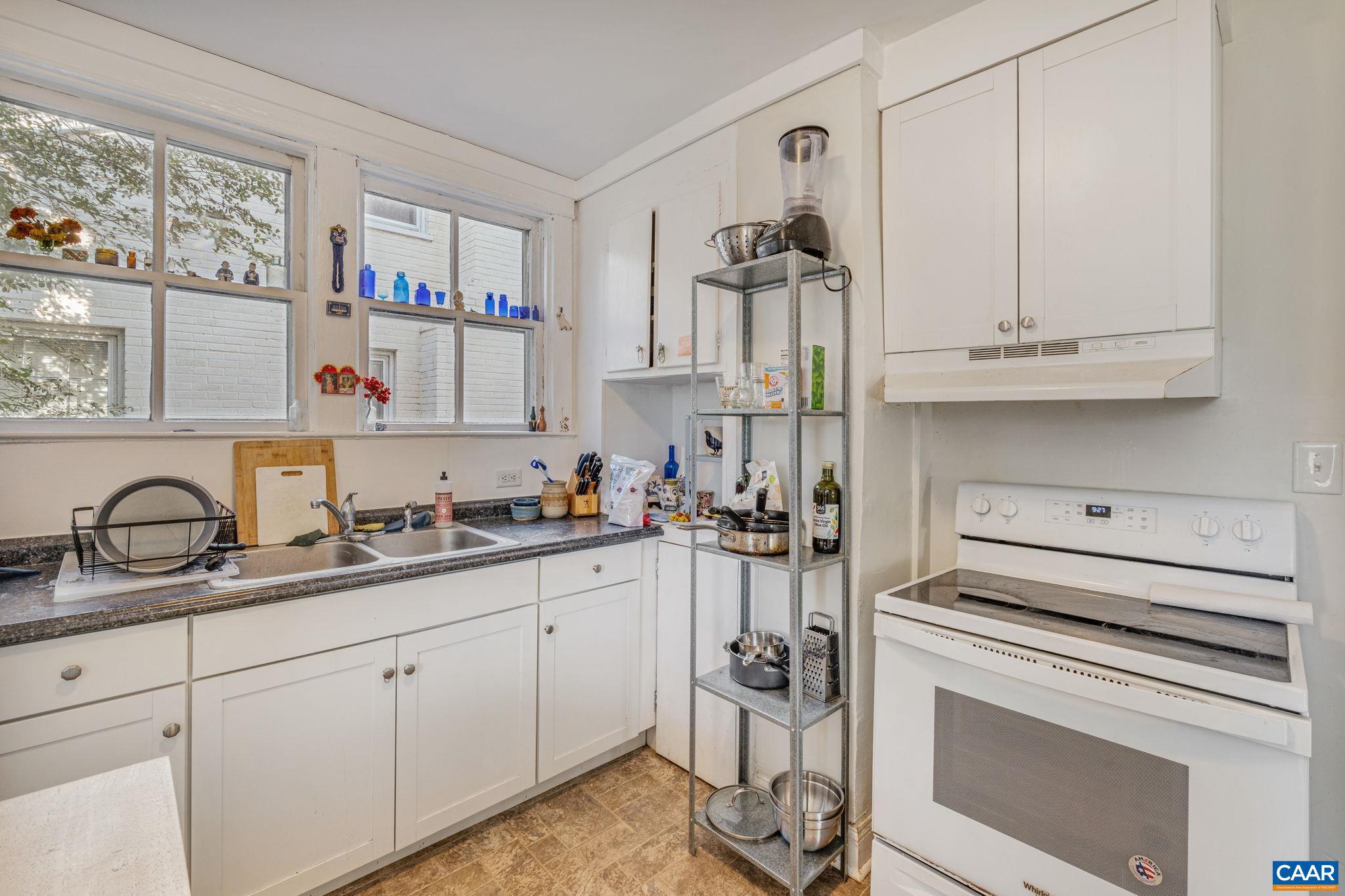 BELMONT - Residential