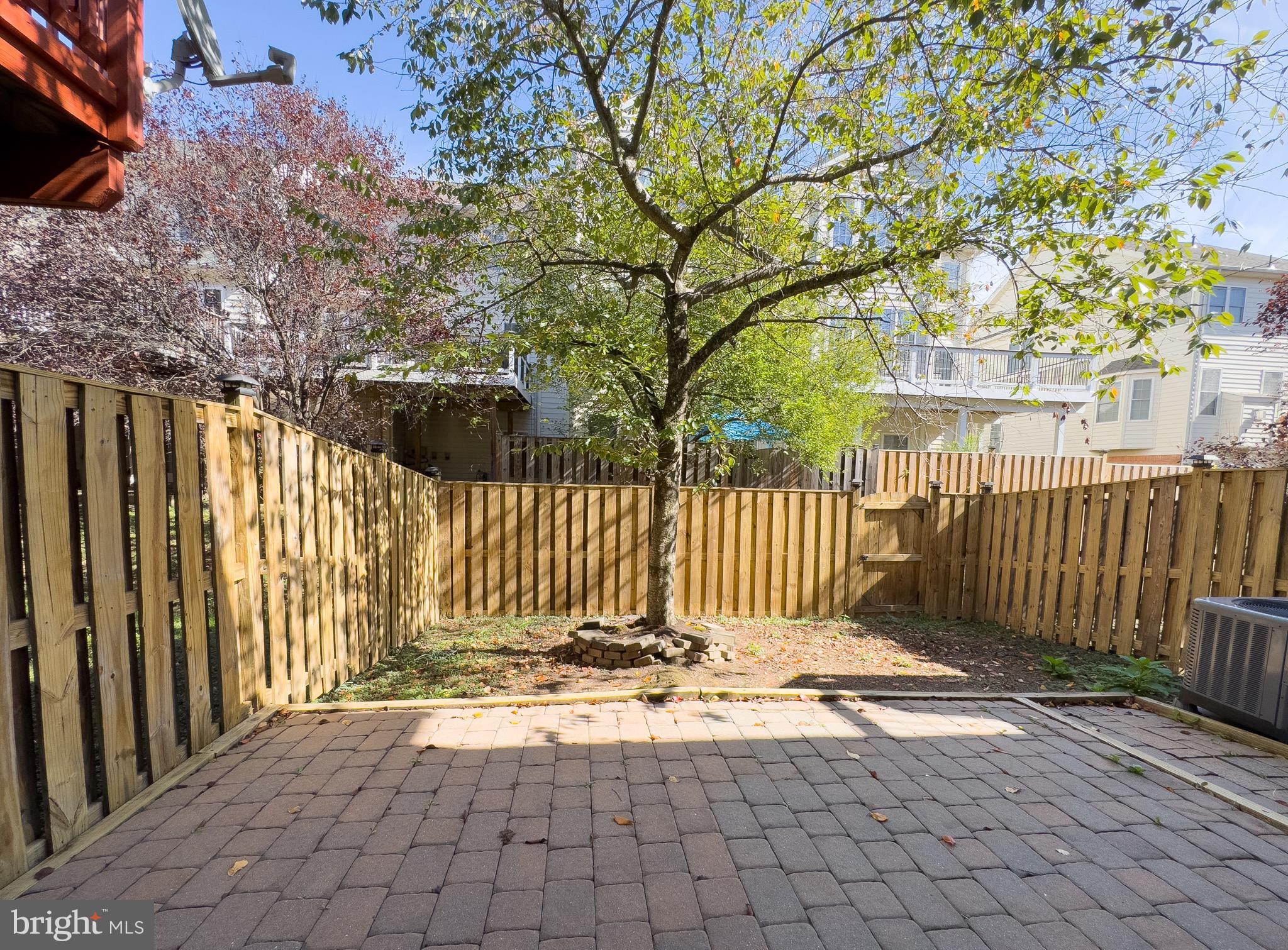 SOUTH RIDING - Residential Lease