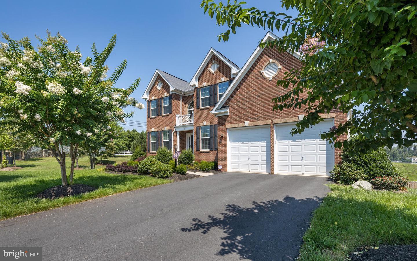 3 PERTH DRIVE