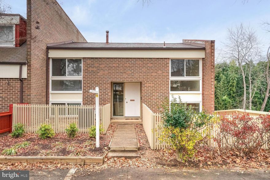 Rarely available highly sought after 4 bedroom 2.5 bathroom end-unit townhouse backs directly onto Hidden Creek Country Club (member only includes golf course, tennis, swimming pool, dining and fitness center).  NEW FURNACE FEB 2025. New paint on exterior and of interior property.  Excellent location: approximately 1.5 miles to shops; restaurants at Reston Town Center, 
1.3 miles to Wiehle-Reston Metro Station, and 9 miles to Dulles Airport.  Home is located in the Reston Association HOA and Golf Course Island Cluster . Fees include the use of multiple swimming pools and
other recreation facilities.  Roof was replaced in 2011, new hot water heater 2022, new LG
clothes washer 2022 and new garbage disposal 2017. Home has abundant daylight throughout.
LOWER LEVEL: Parque floors. The tiled kitchen has ample space for table and chairs.  Cabinets
are in great condition, providing plenty of storage with custom pull-out shelves. Dining room has
large patio doors providing views of the golf course. Dining room has open entry to adjoining
large living room/family room with patio doors. There is a half bathroom and a utility room
containing hot water heater, HVAC, laundry, and work bench.
UPPER LEVEL: Stairs and floors are hardwood, which were recently replaced (with the
exception of one room with original hardwood flooring). Primary bedroom has stunning view of golf course with
wall-to-wall closet and an en-suite full bathroom. Bedroom at front of house has a deep shelved
built-in closet and a standard closet. There is an additional full bathroom on this level.