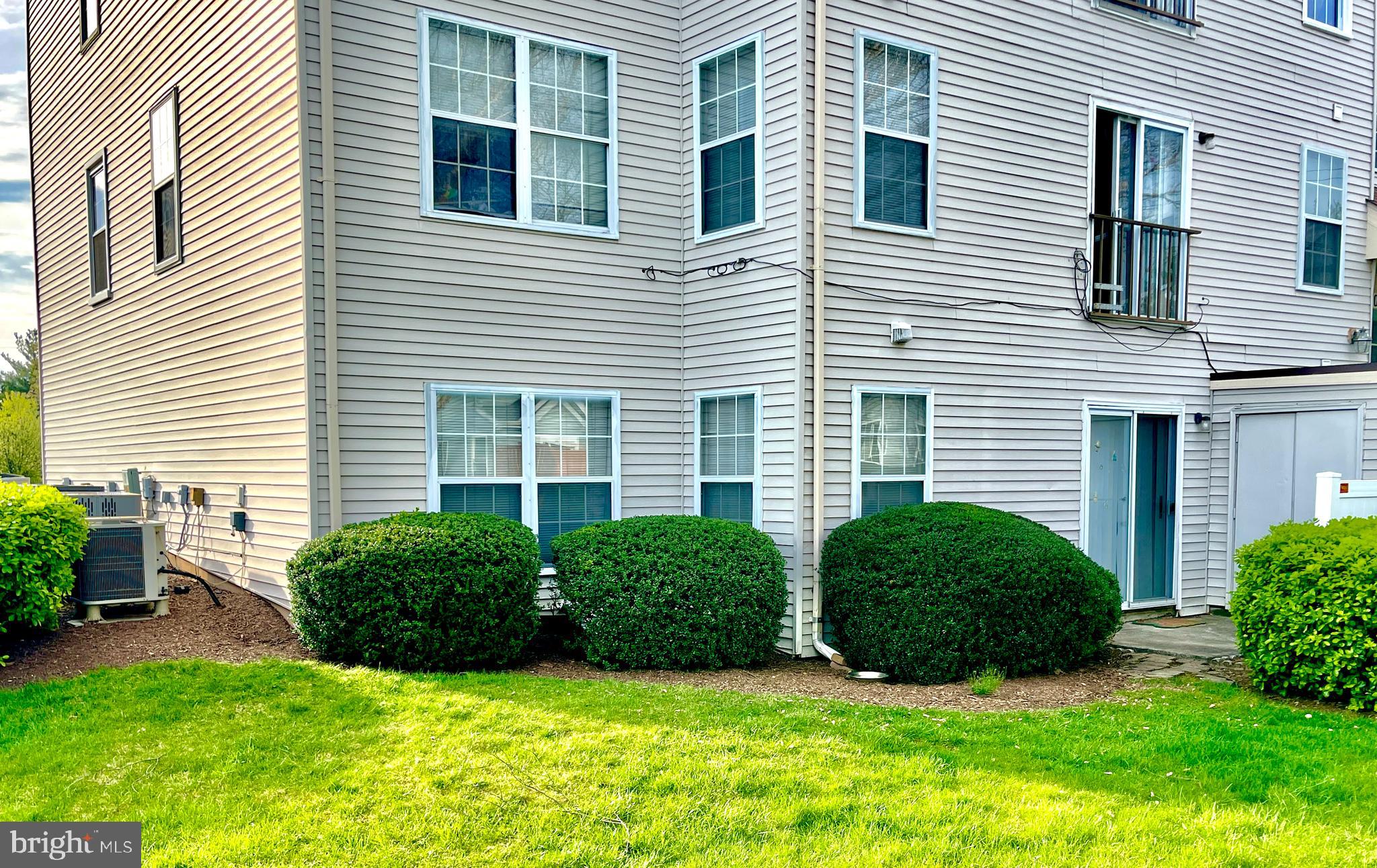 LAVENDER PLAZA - Residential