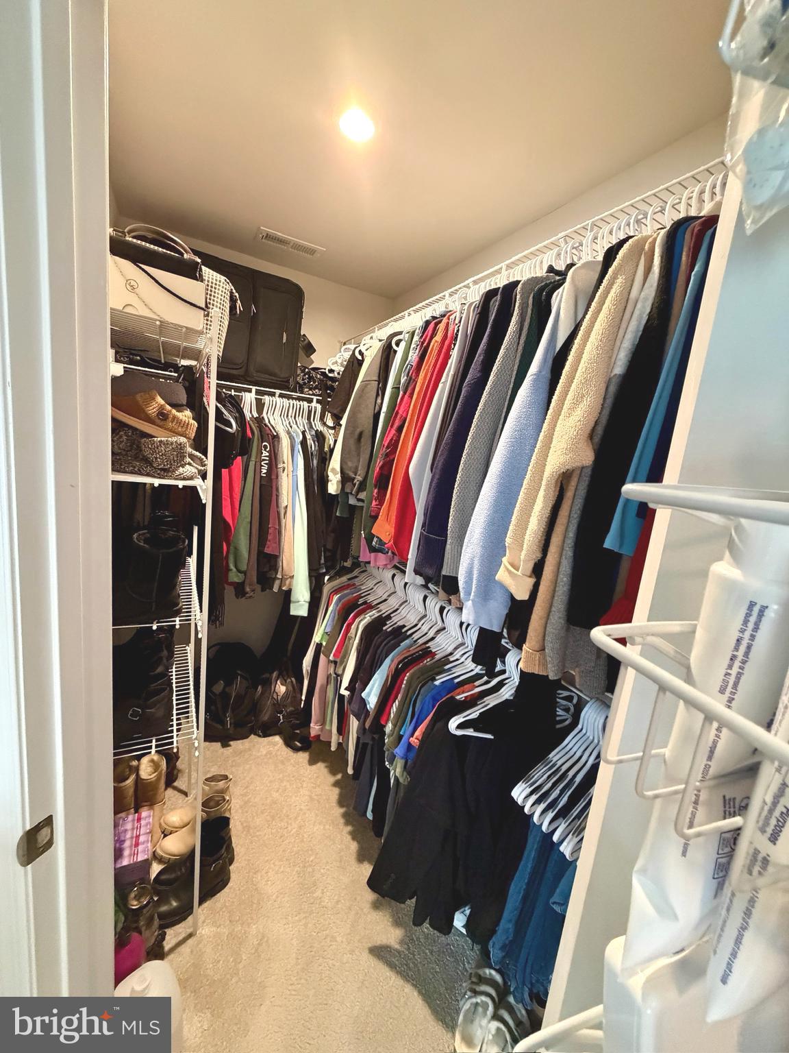 PINNACLE PLACE - Residential