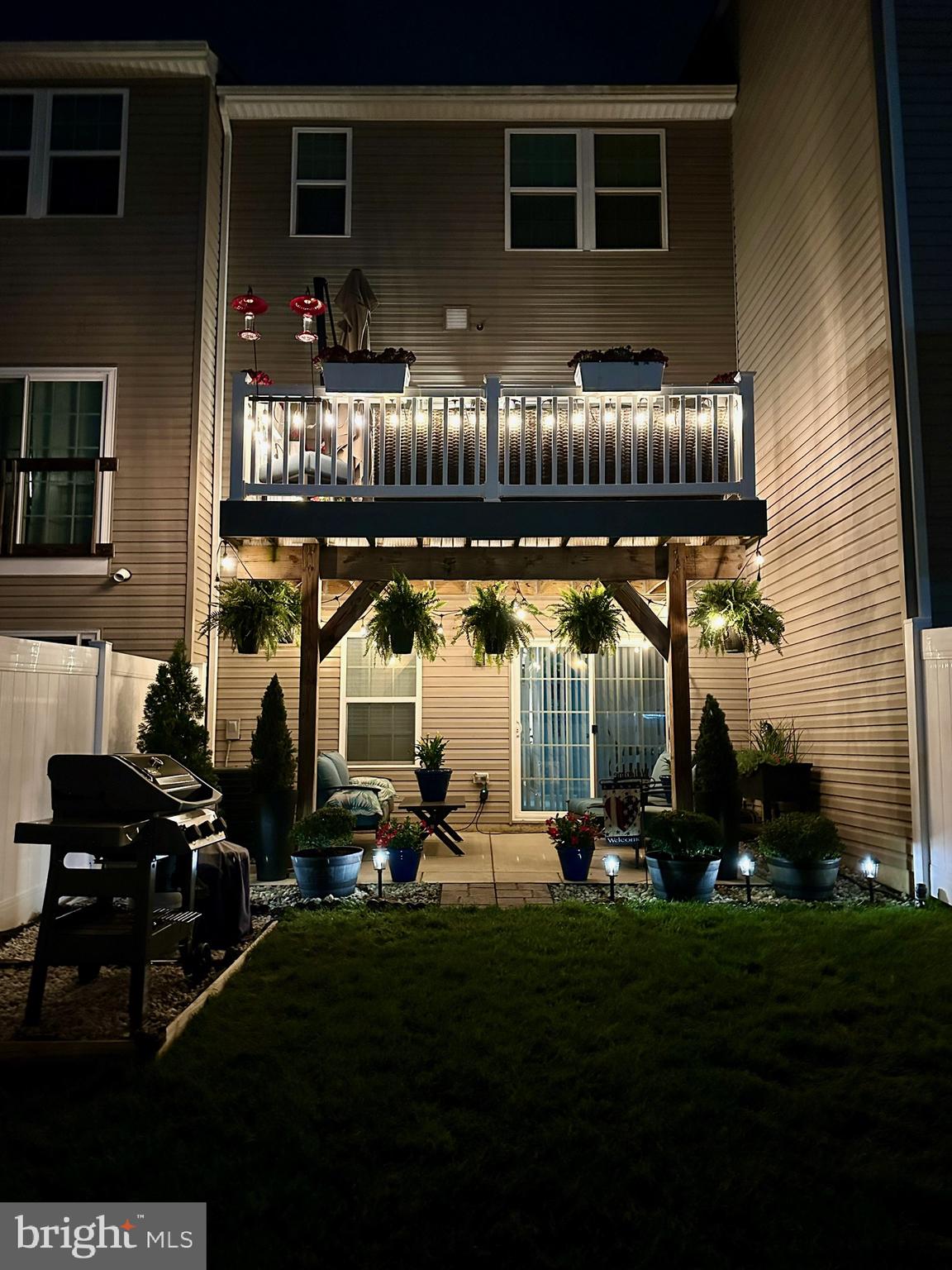 PINNACLE PLACE - Residential