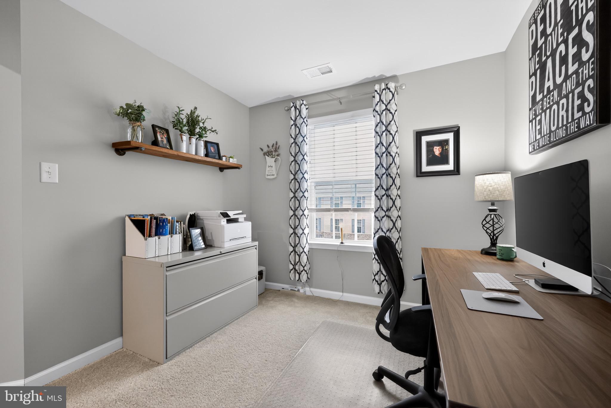 PINNACLE PLACE - Residential