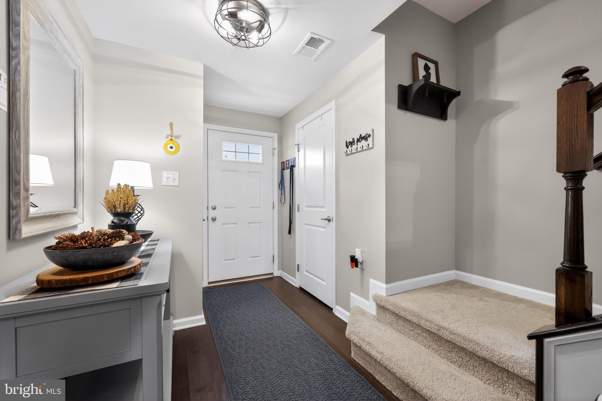 PINNACLE PLACE - Residential