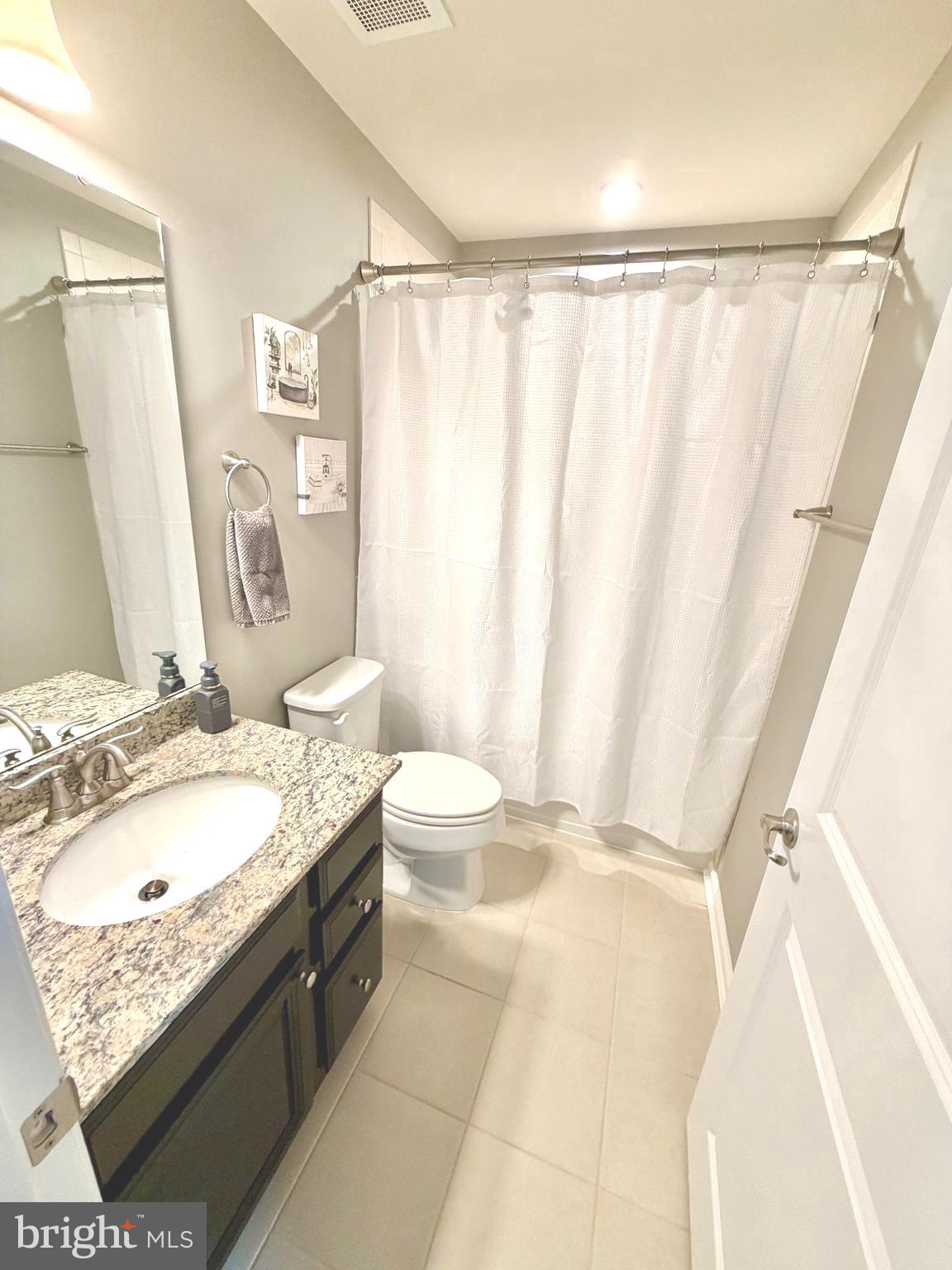 PINNACLE PLACE - Residential