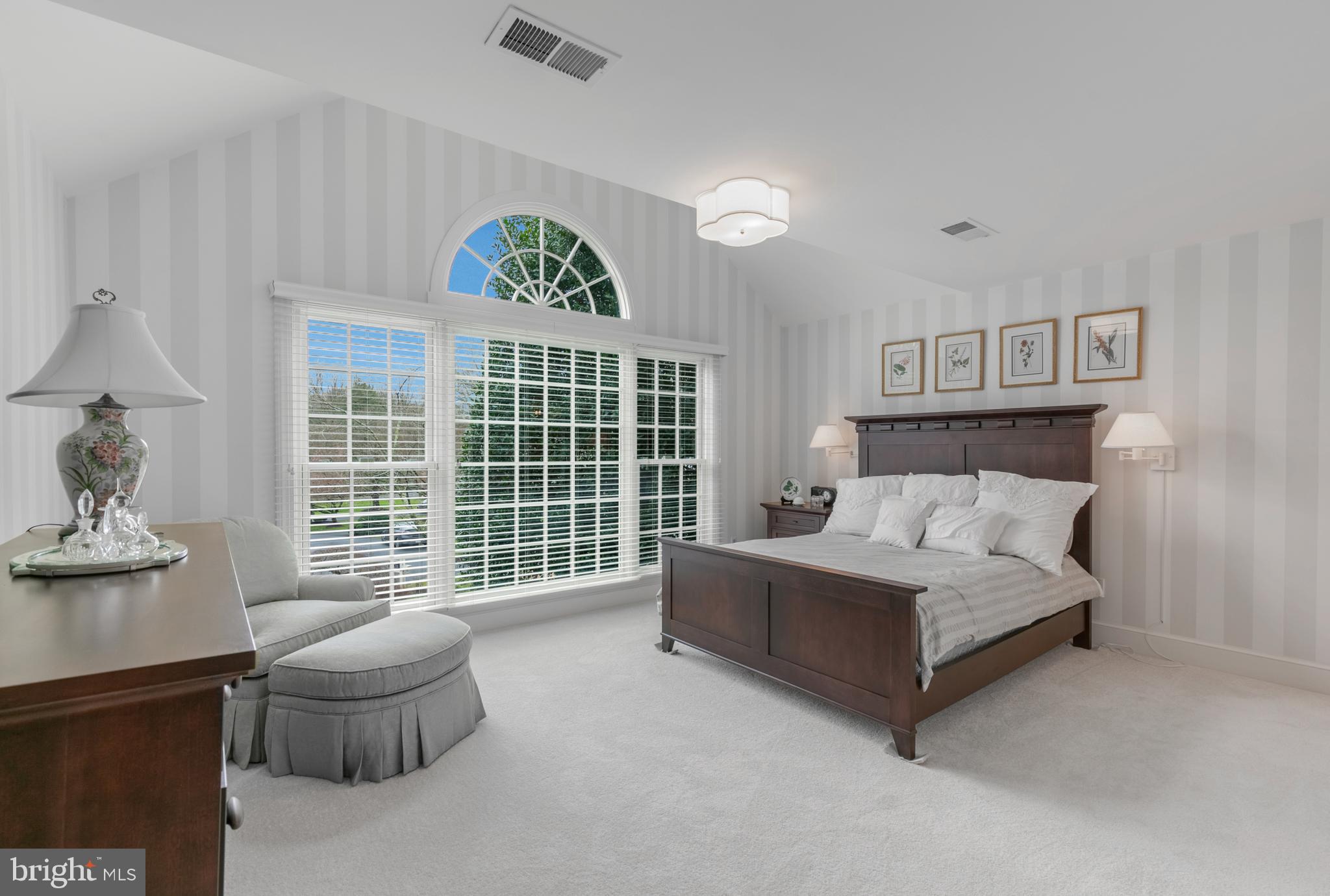 LINGANORE - Residential