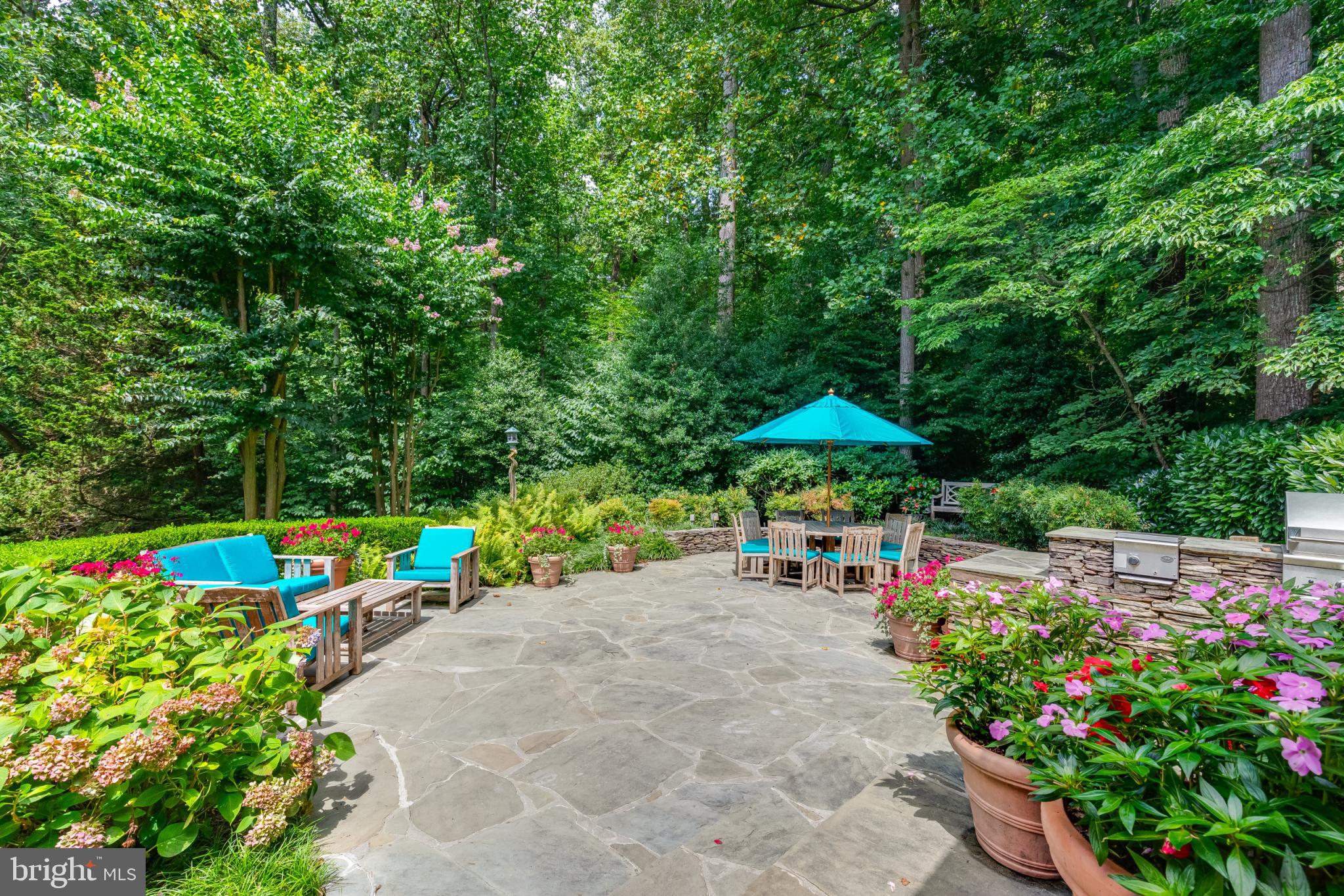 LINGANORE - Residential